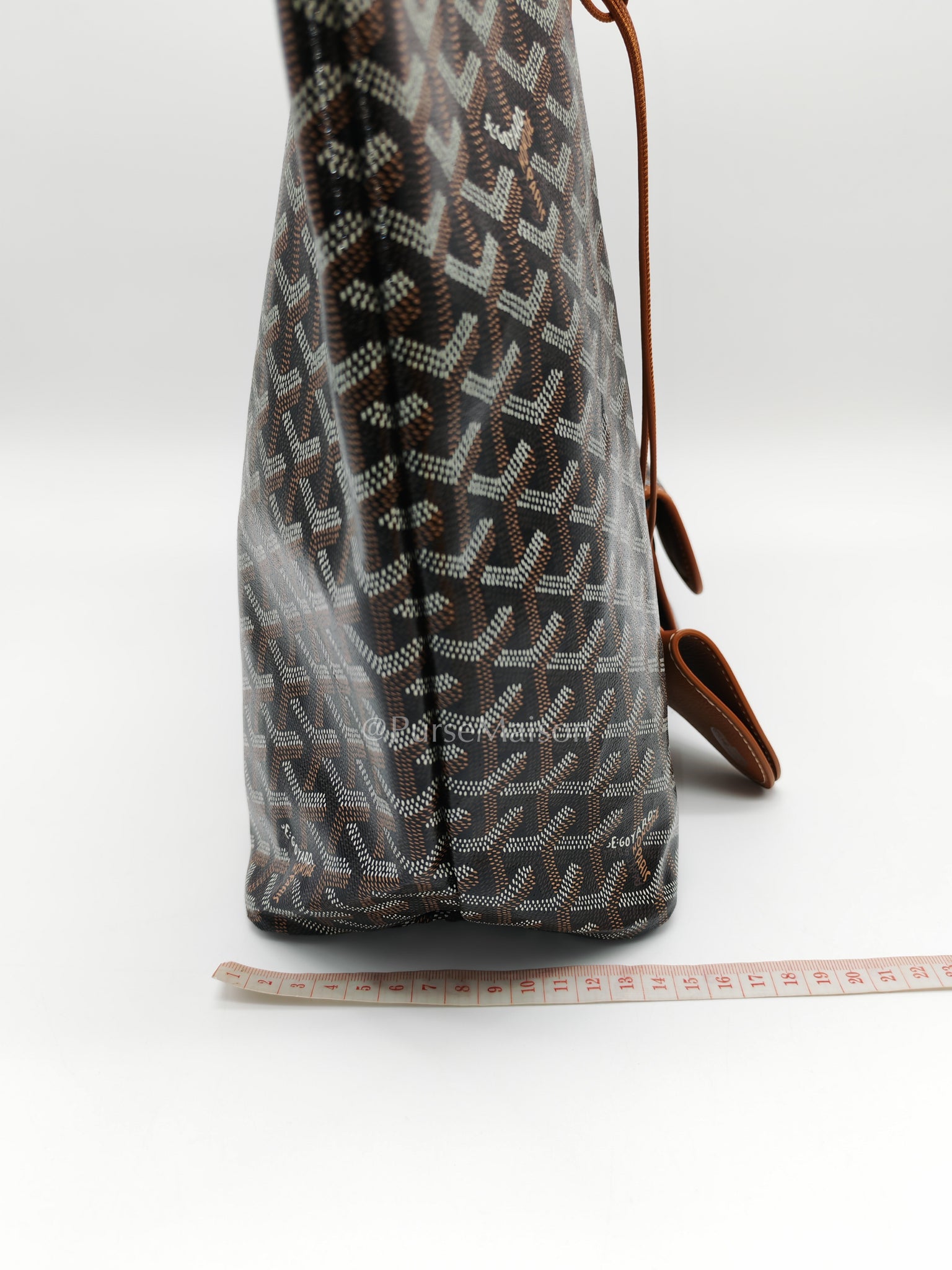Saint Louis PM Tan with Croc Universel Clip Charm in Goyardine Canvas Tote Bag | Purse Maison Luxury Bags Shop