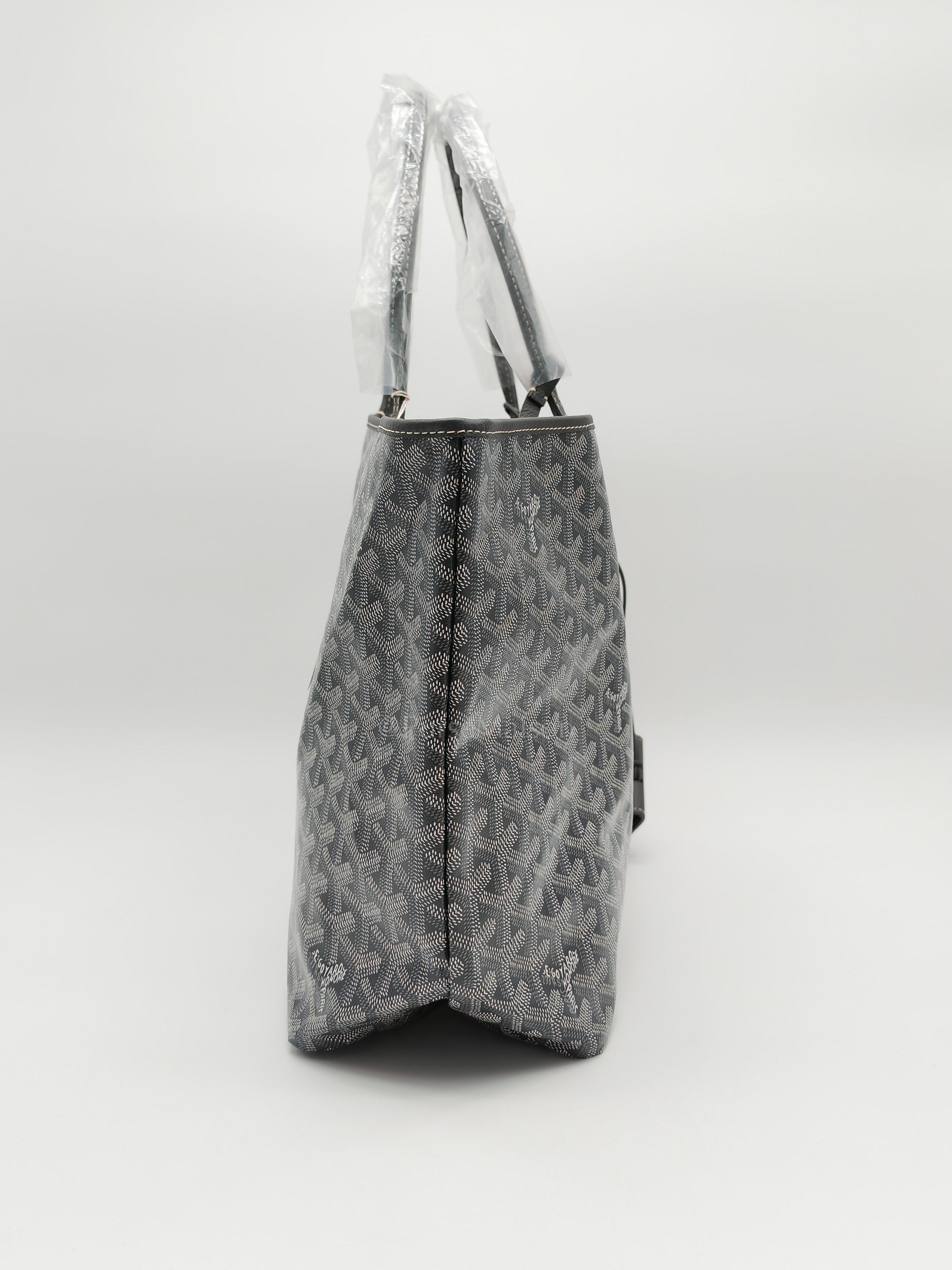 Saint Louis PM Tote Bag in Gray/Gris Goyardine Canvas with Croc Universal Clip Charm | Purse Maison Luxury Bags Shop