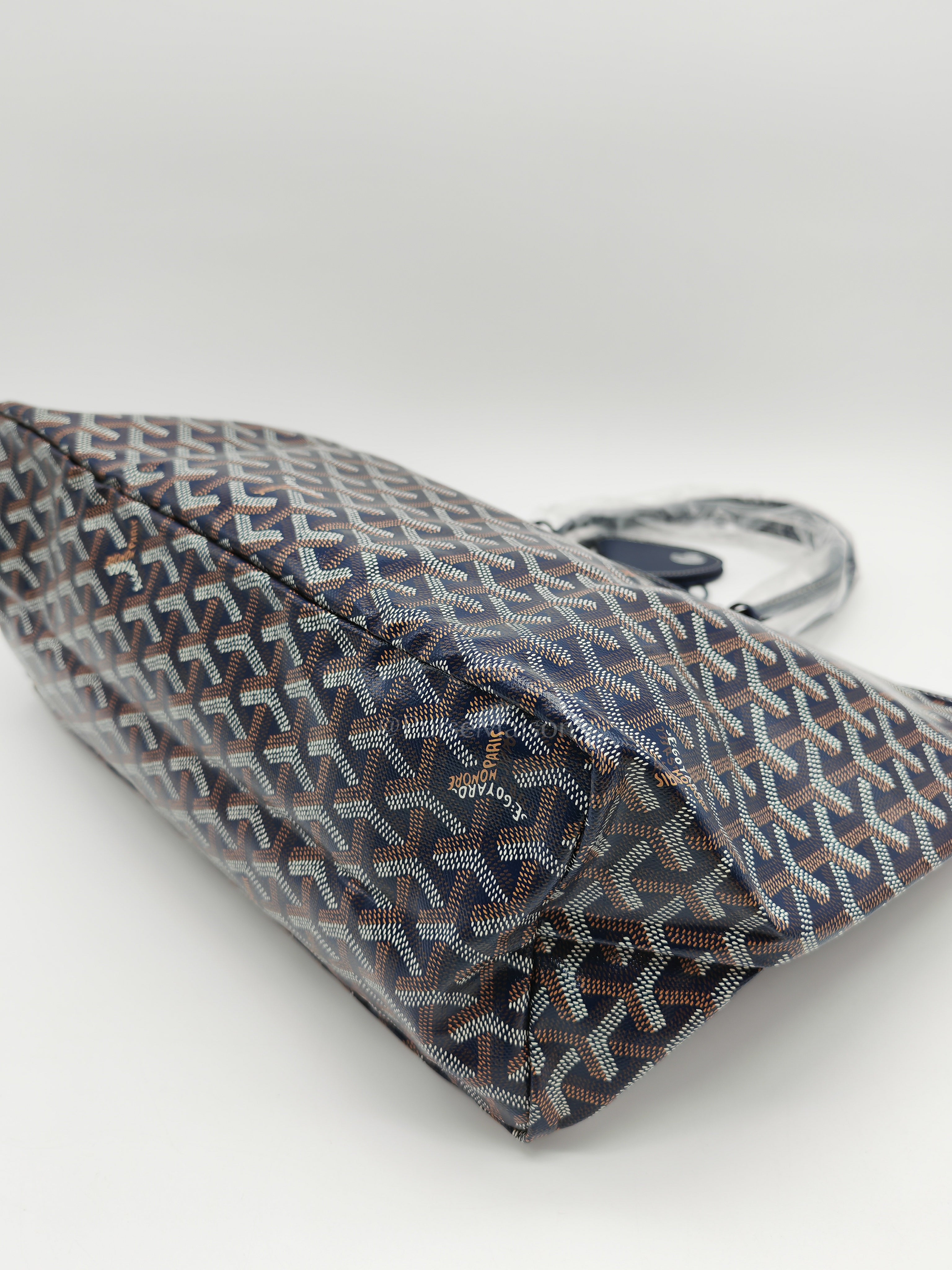 Saint Louis PM Tote Bag in Navy Blue Goyardine Canvas with Croc Universal Clip Charm | Purse Maison Luxury Bags Shop