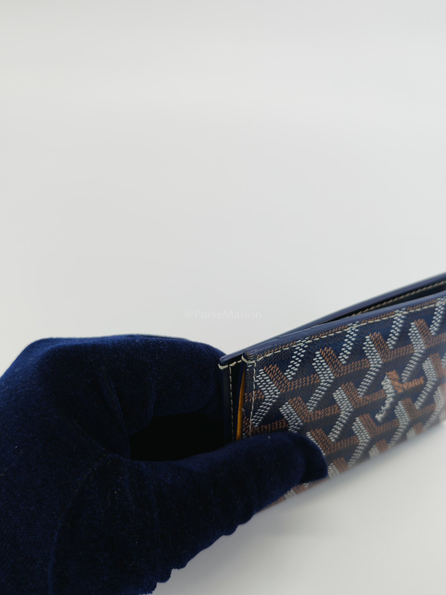 Saint Pierre Bifold Card Holder in Bleu Marine Goyardine Canvas | Purse Maison Luxury Bags Shop
