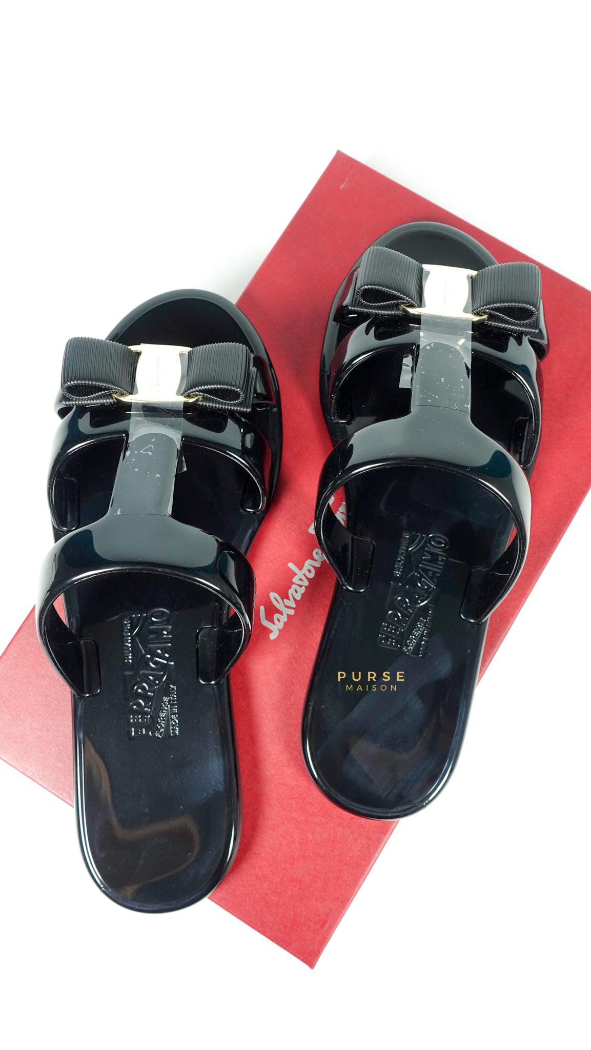 Salvatore ferragamo jelly on sale sandals