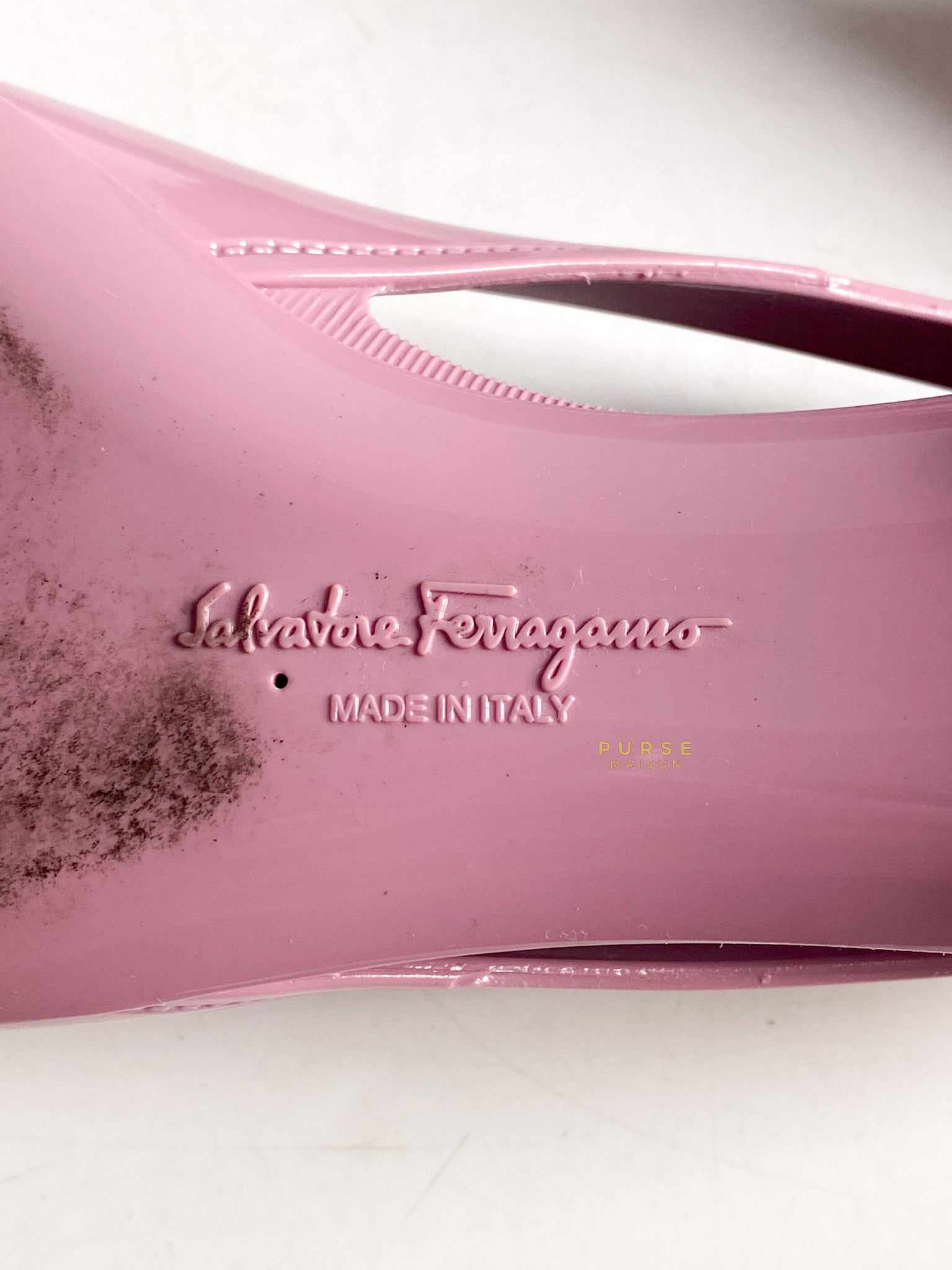 Ferragamo jelly 2024 shoes fake