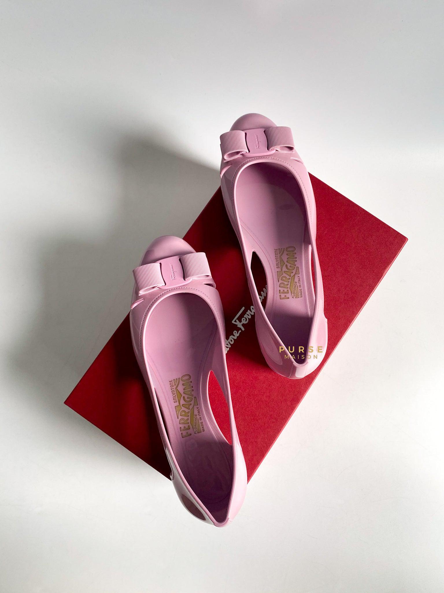 Salvatore Ferragamo Vara Jelly Shoes (Dark pink) Size