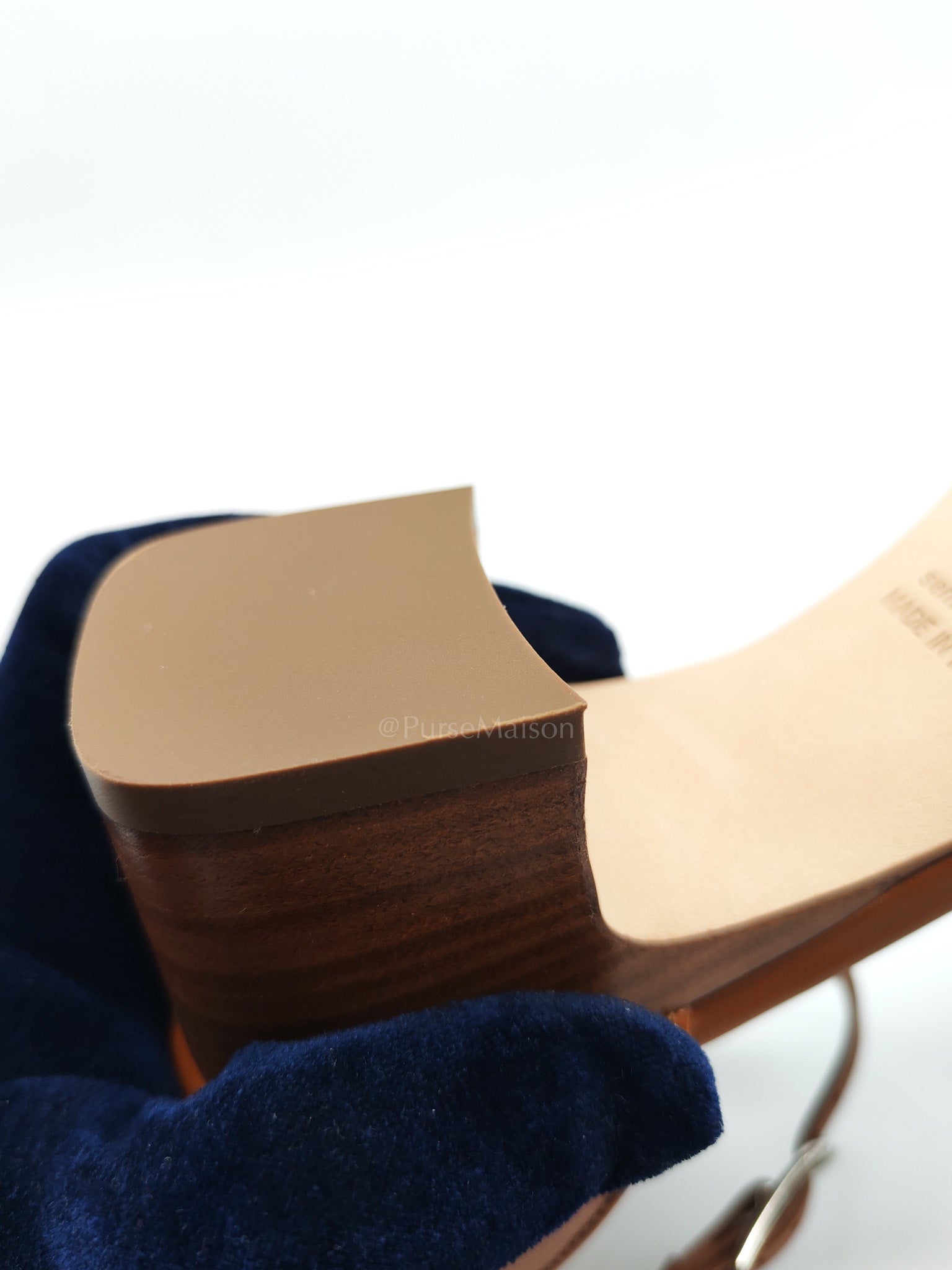 Encens 50 Sandals In Naturel Calfskin Leather EU 37 (23cm)