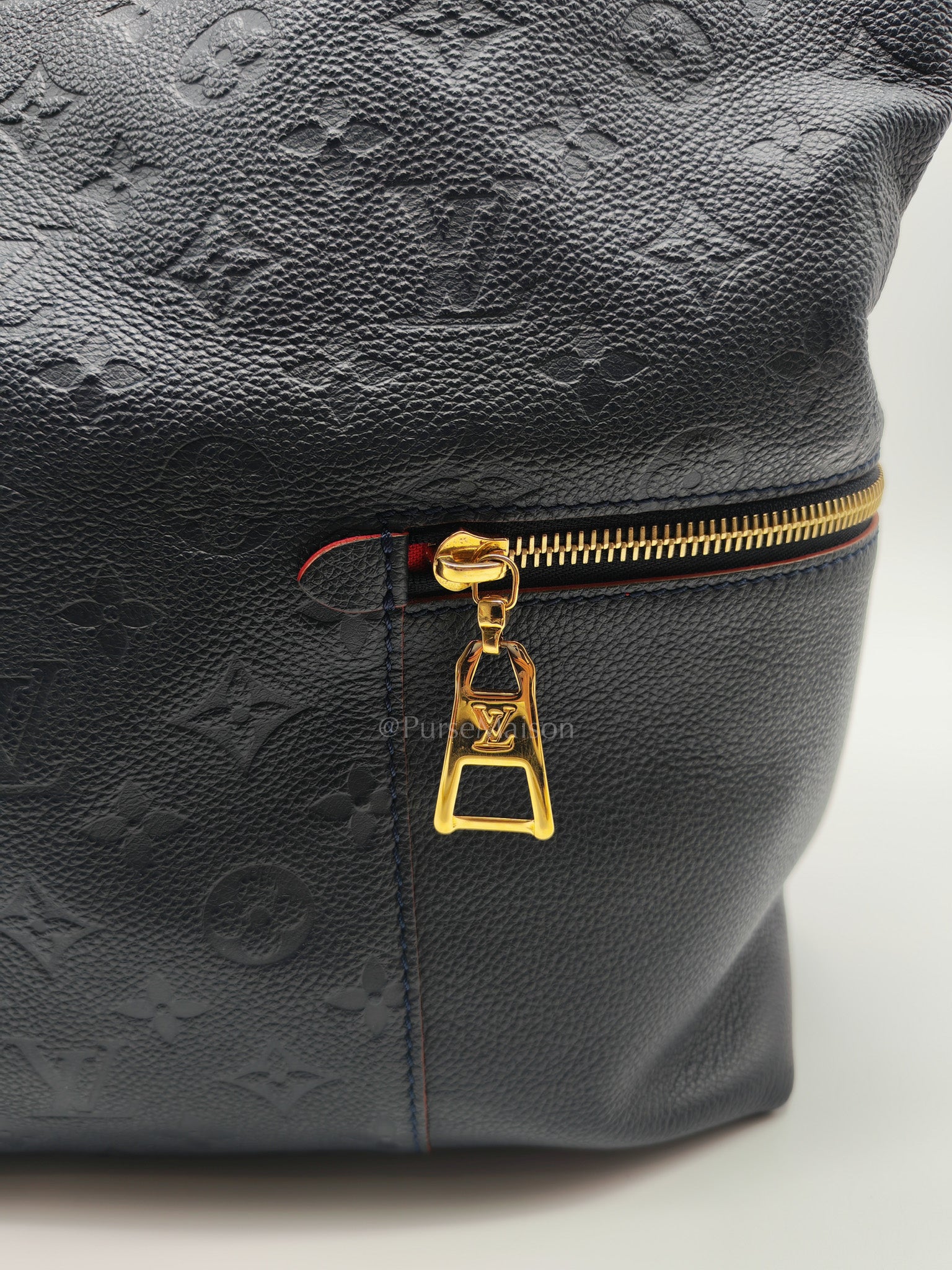 Melie Hobo Bag in Marine Rouge Monogram Empreinte Leather & Gold Hardawre (Datecode: DU3187)