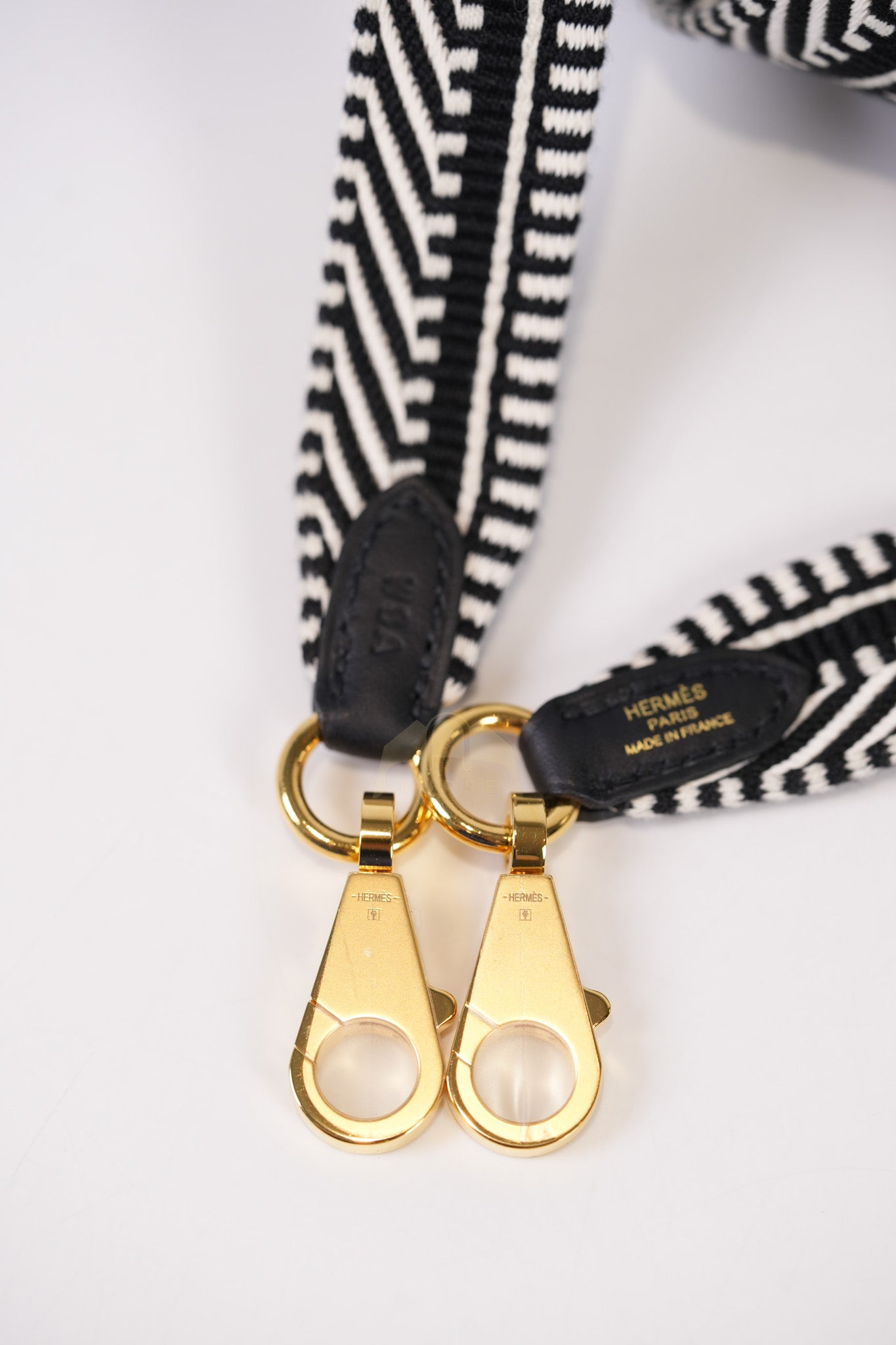 Sangle Cavale Bag Strap in Black/White Pattern and Gold Hardware (44.5inches) | Purse Maison Luxury Bags Shop