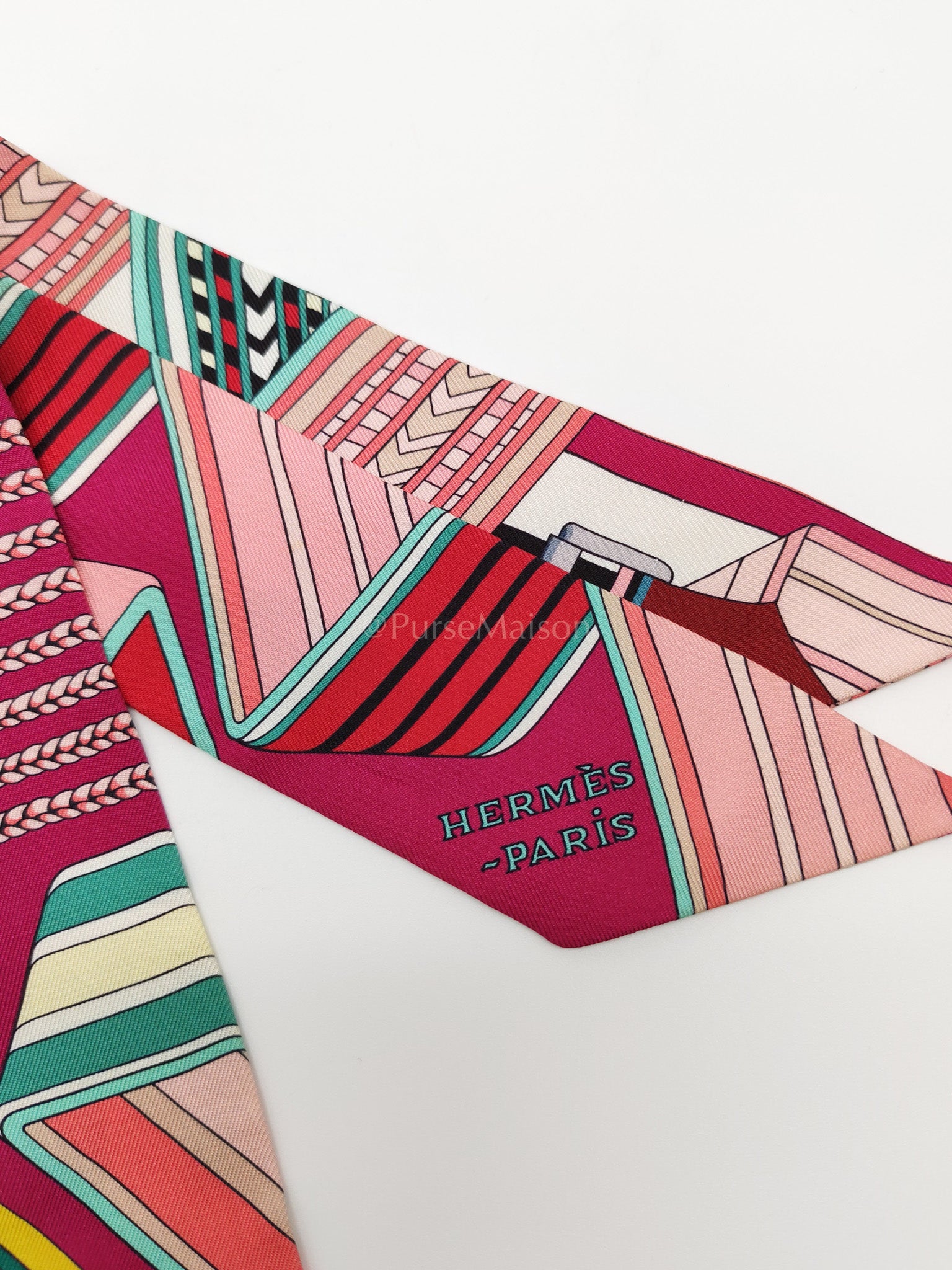 Sangles En Zigzag in Fuchsia, Vert & Jaune Twilly | Purse Maison Luxury Bags Shop