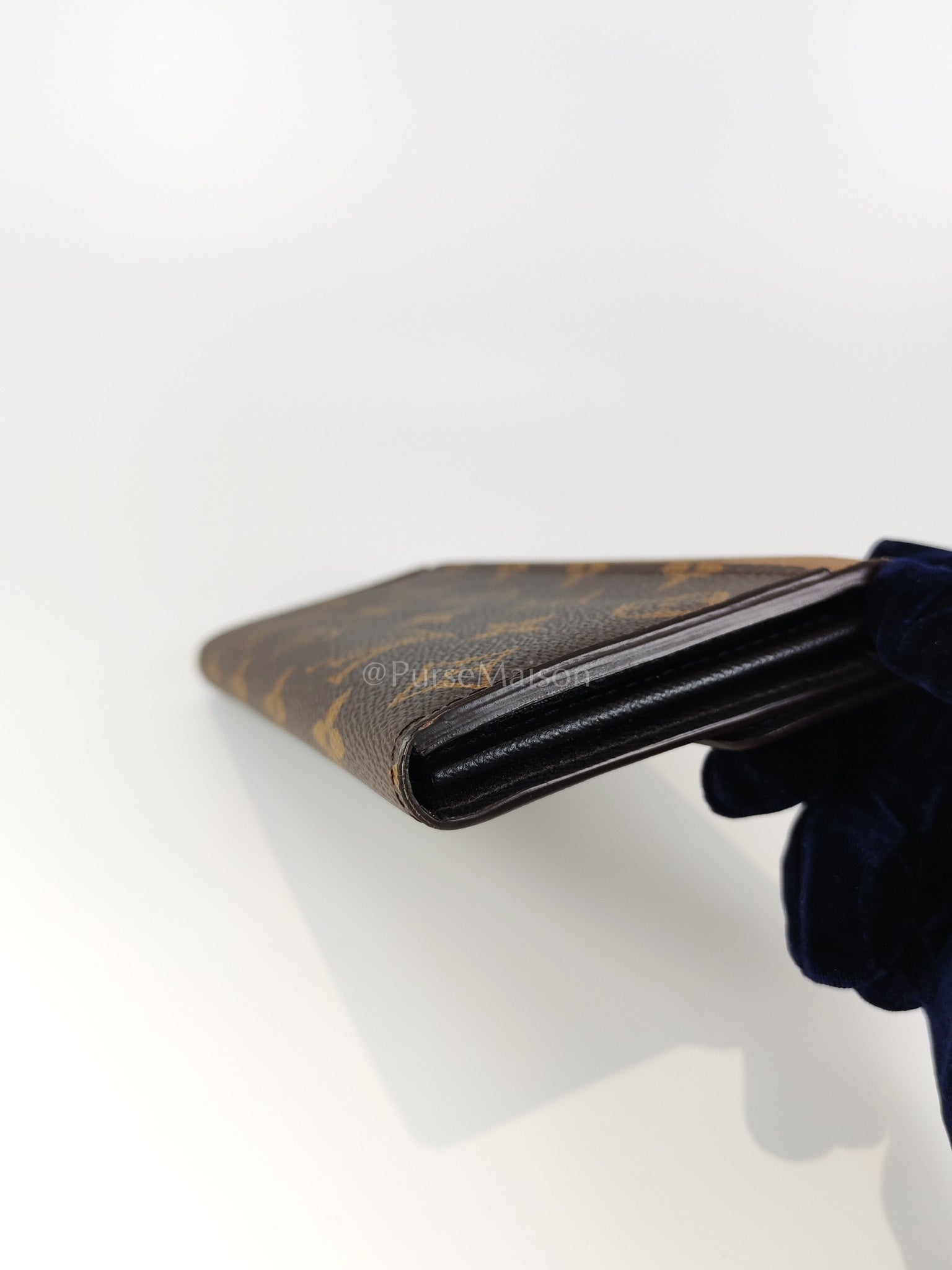 Sarah Wallet in Reverse Monogram Canvas (Microchip) | Purse Maison Luxury Bags Shop