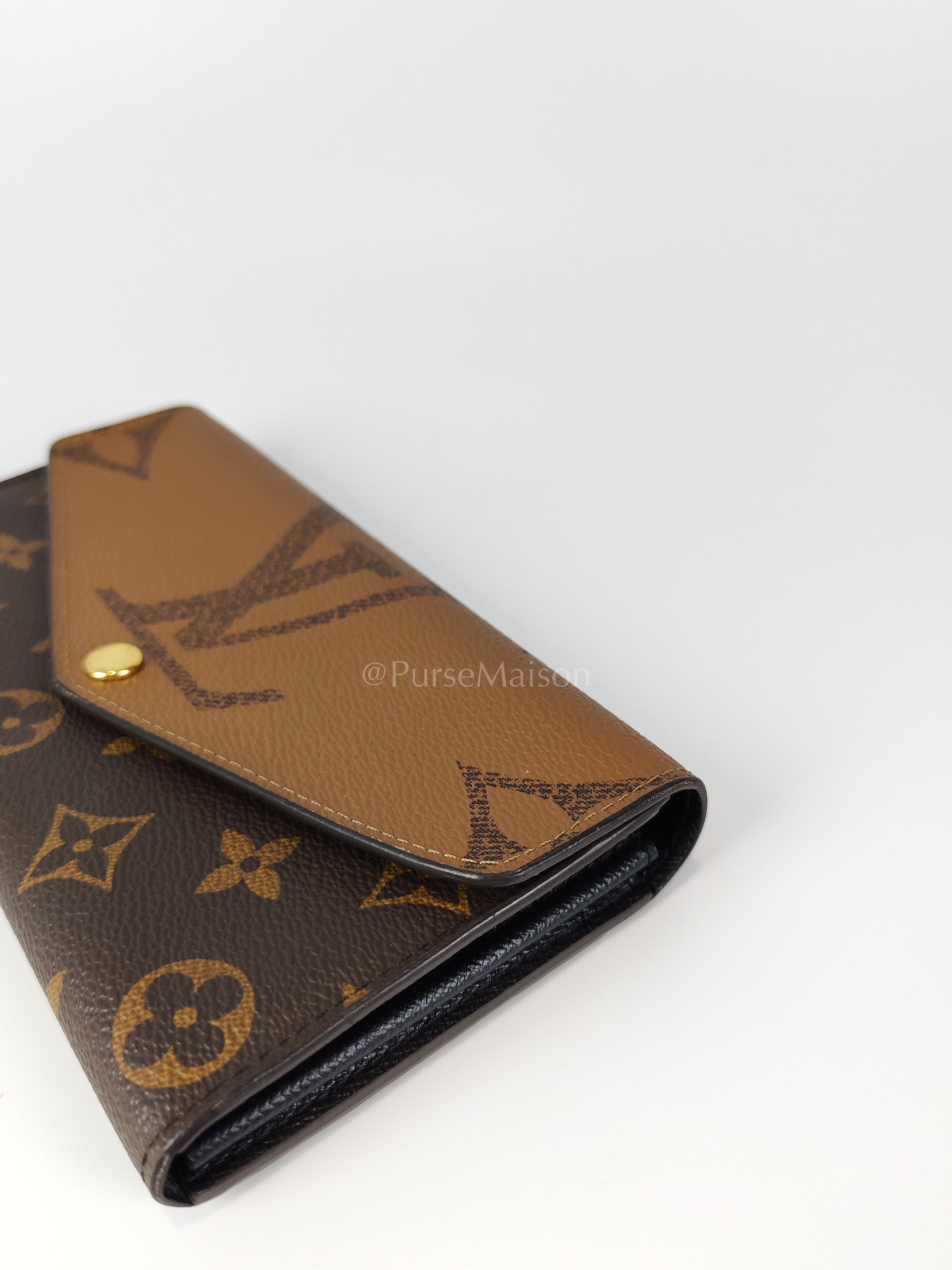 Sarah Wallet in Reverse Monogram Canvas (Microchip) | Purse Maison Luxury Bags Shop