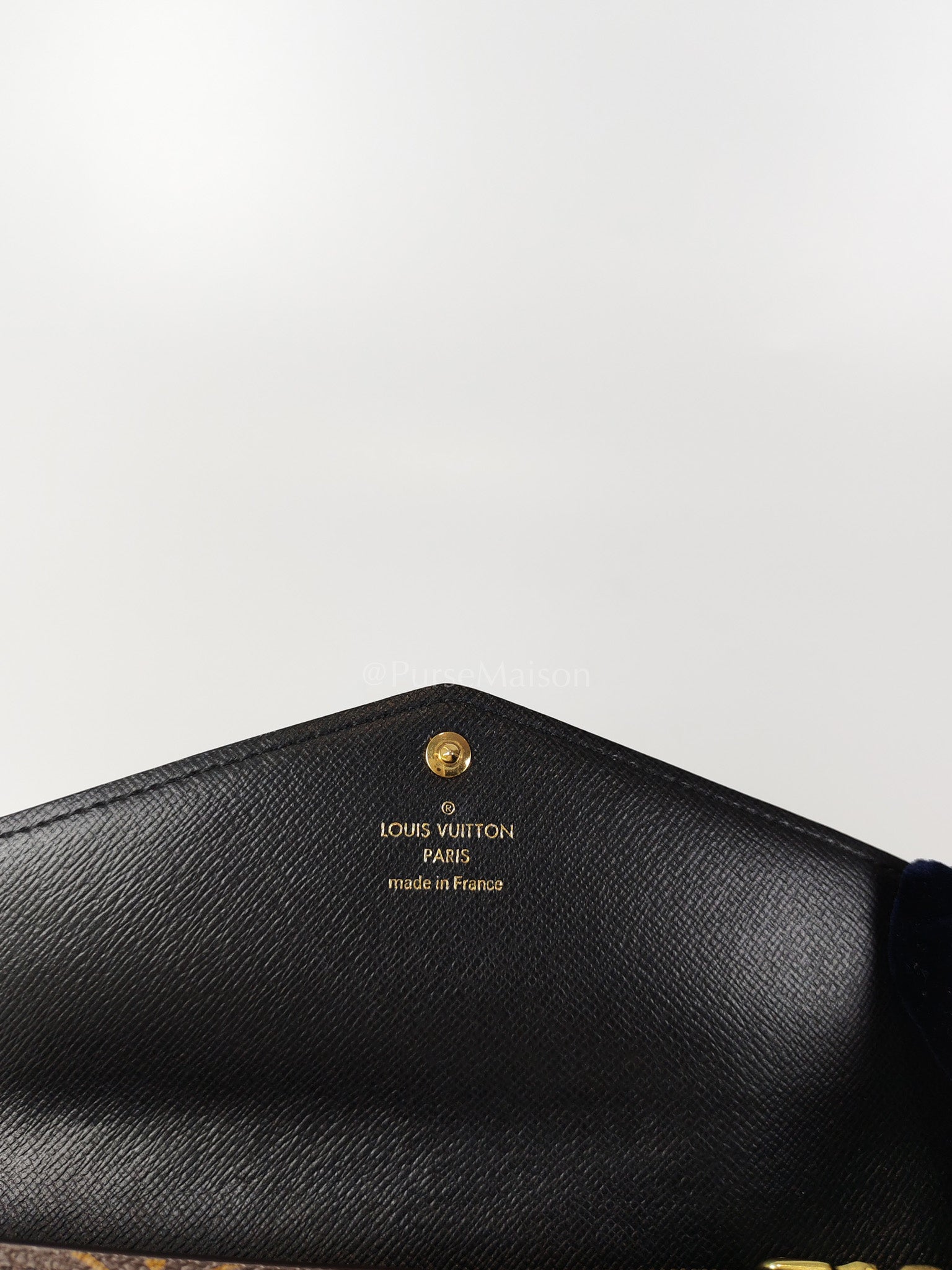 Sarah Wallet in Reverse Monogram Canvas (Microchip) | Purse Maison Luxury Bags Shop