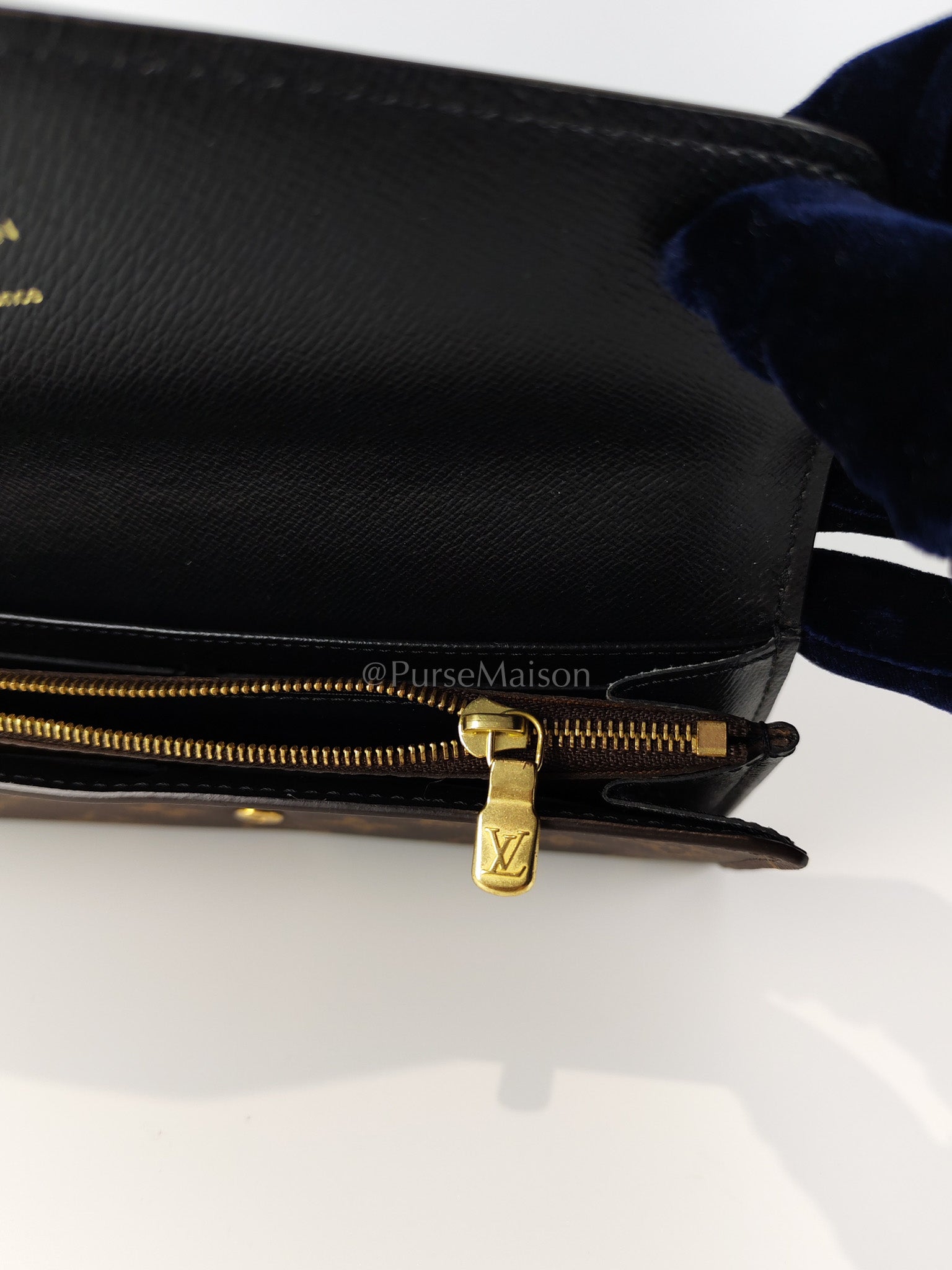 Sarah Wallet in Reverse Monogram Canvas (Microchip) | Purse Maison Luxury Bags Shop