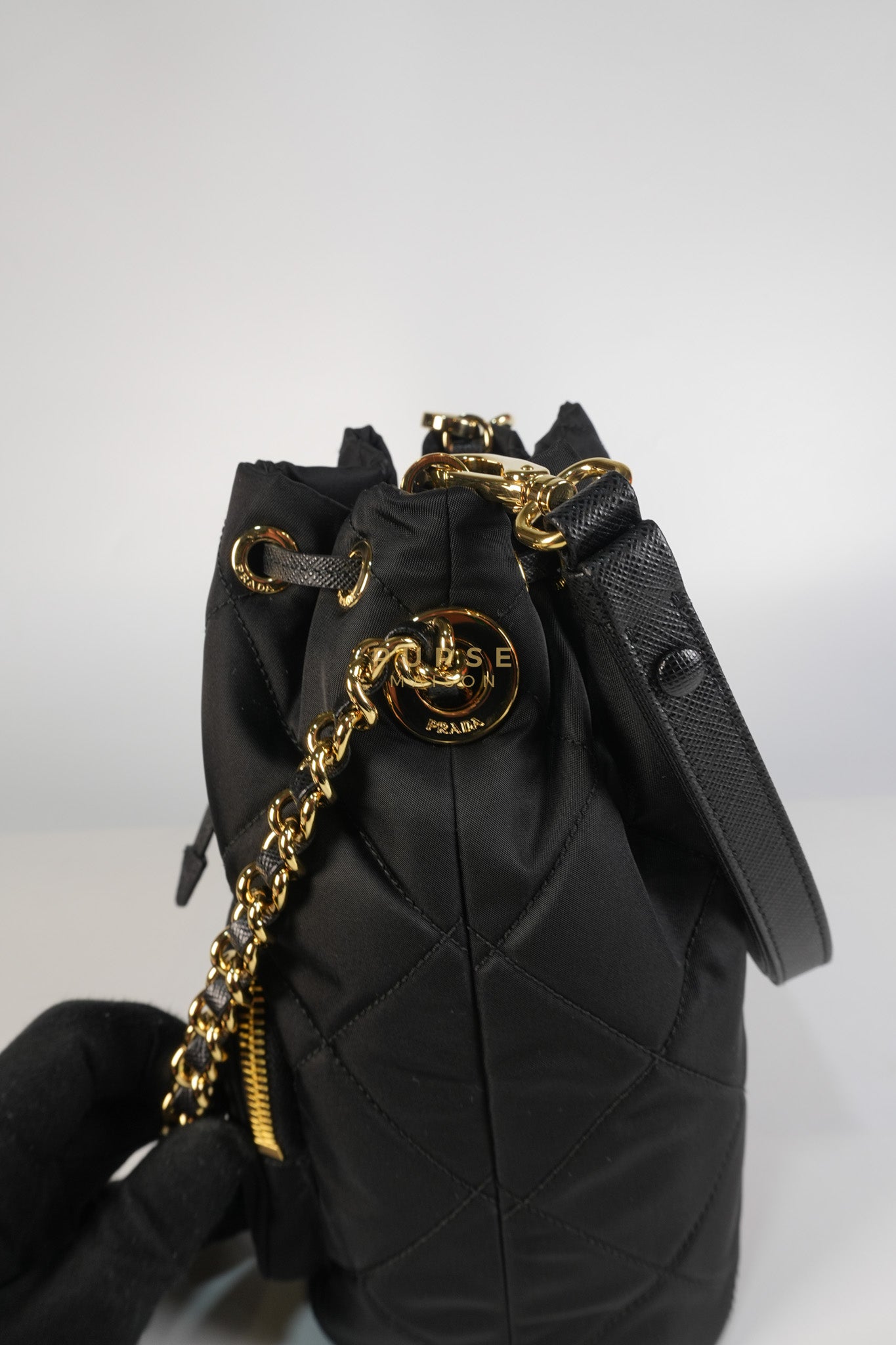 Secchiello in Tessuto Nero Nylon Bucket Bag | Purse Maison Luxury Bags Shop