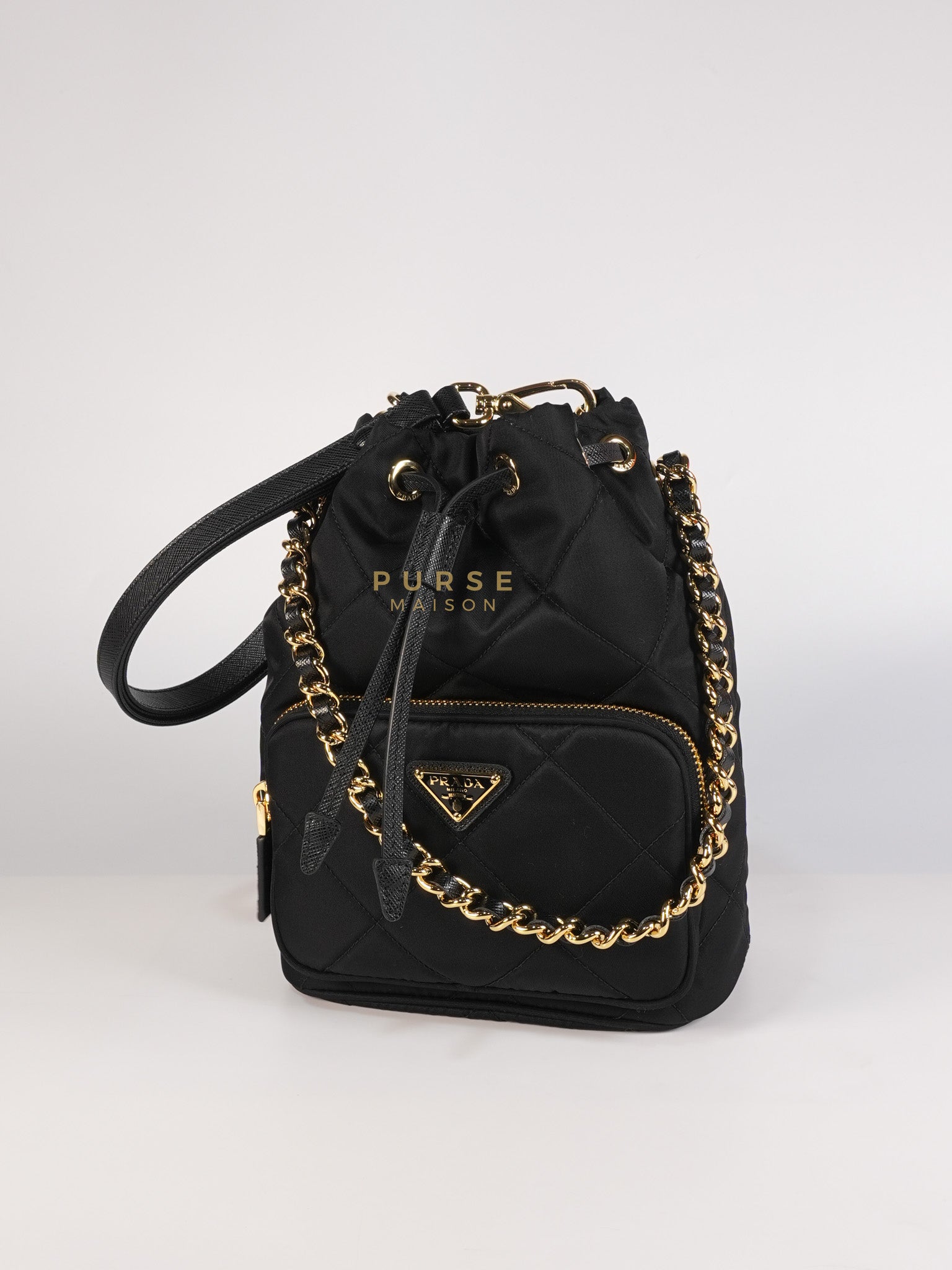 Secchiello in Tessuto Nero Nylon Bucket Bag | Purse Maison Luxury Bags Shop