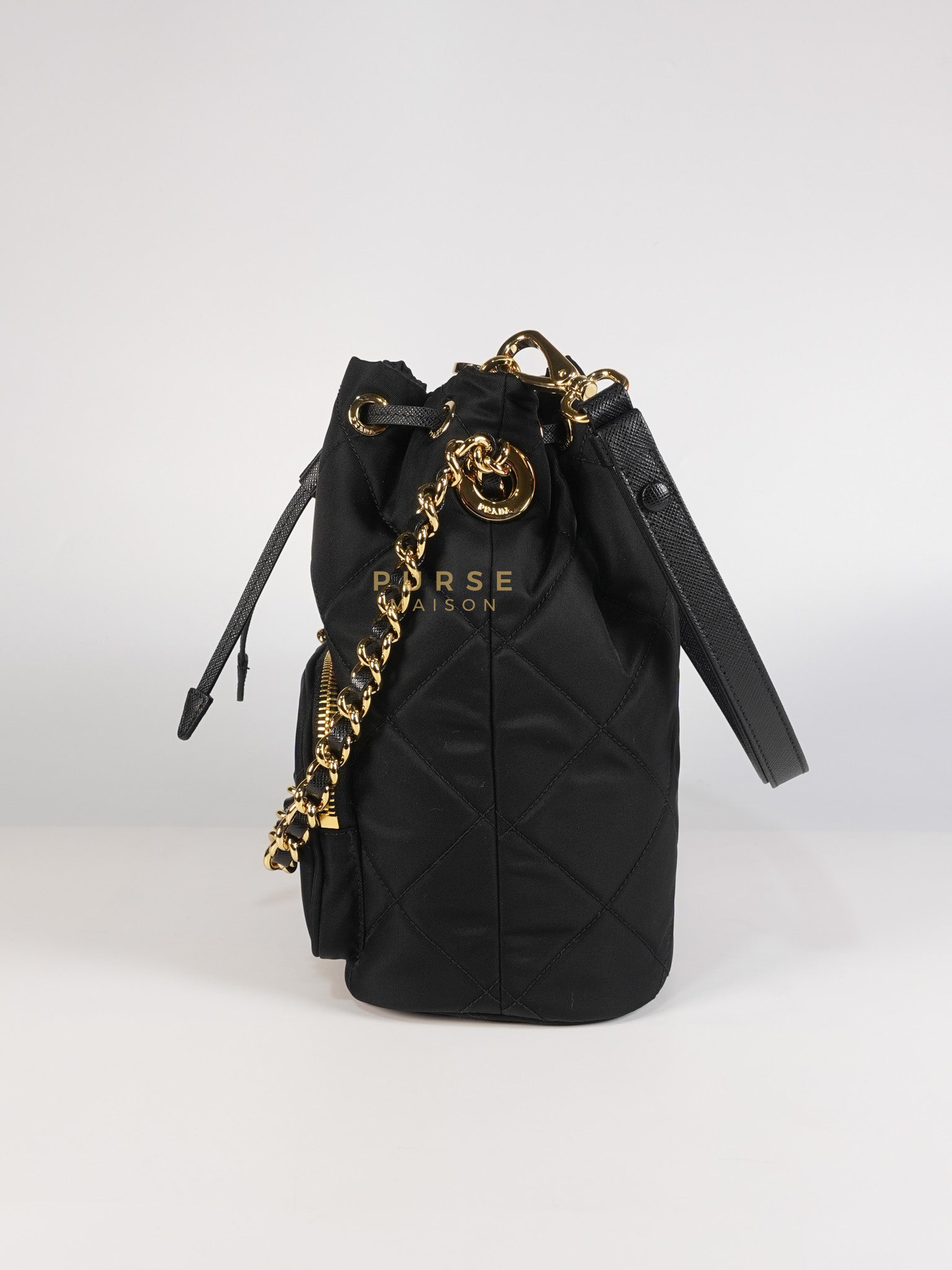 Secchiello in Tessuto Nero Nylon Bucket Bag | Purse Maison Luxury Bags Shop