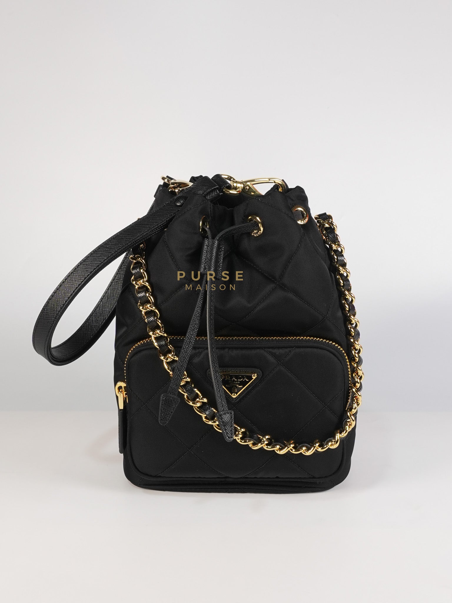 Secchiello in Tessuto Nero Nylon Bucket Bag | Purse Maison Luxury Bags Shop