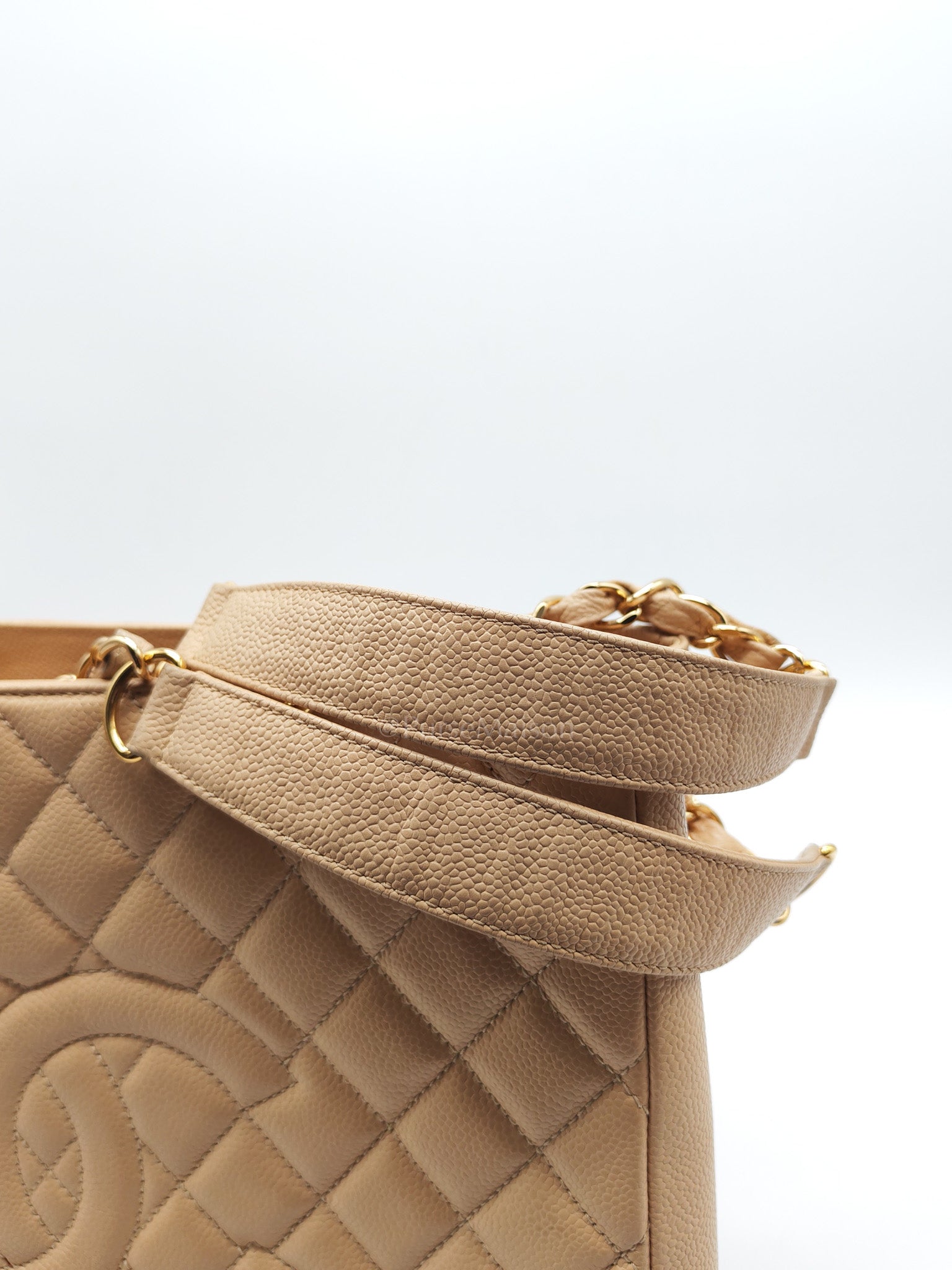 Grand Shopping Tote (GST) in Biege Quilted Caviar Leather & Gold Hardware Series 18