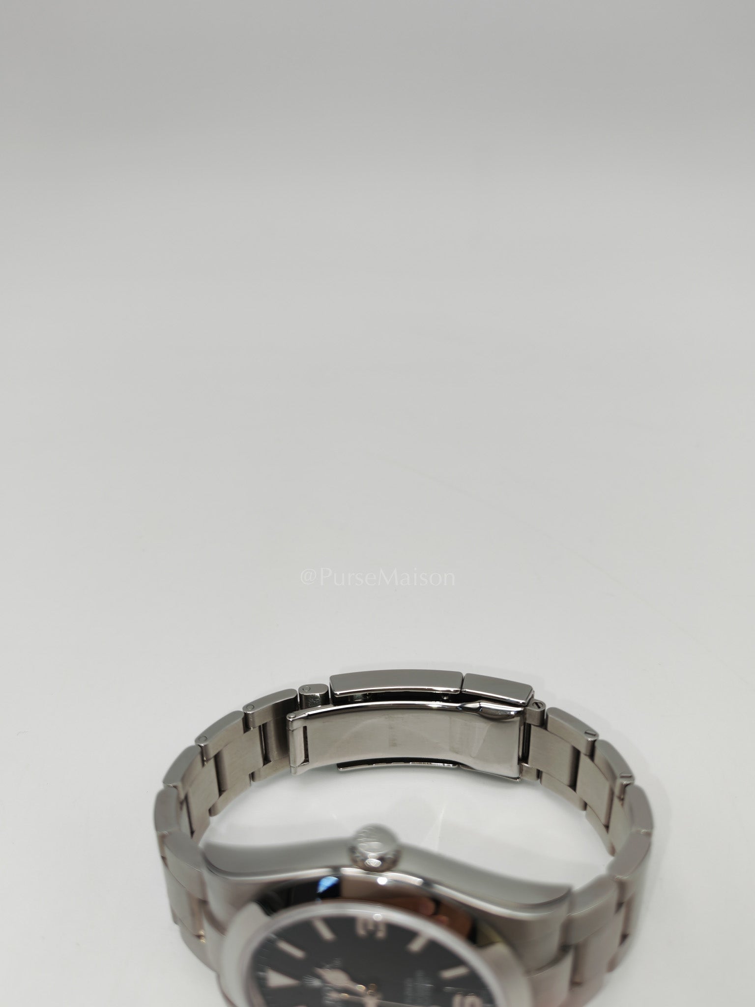 Explorer 39mm Reference 214270 in Silver Oyster Perpetual & Black Dial