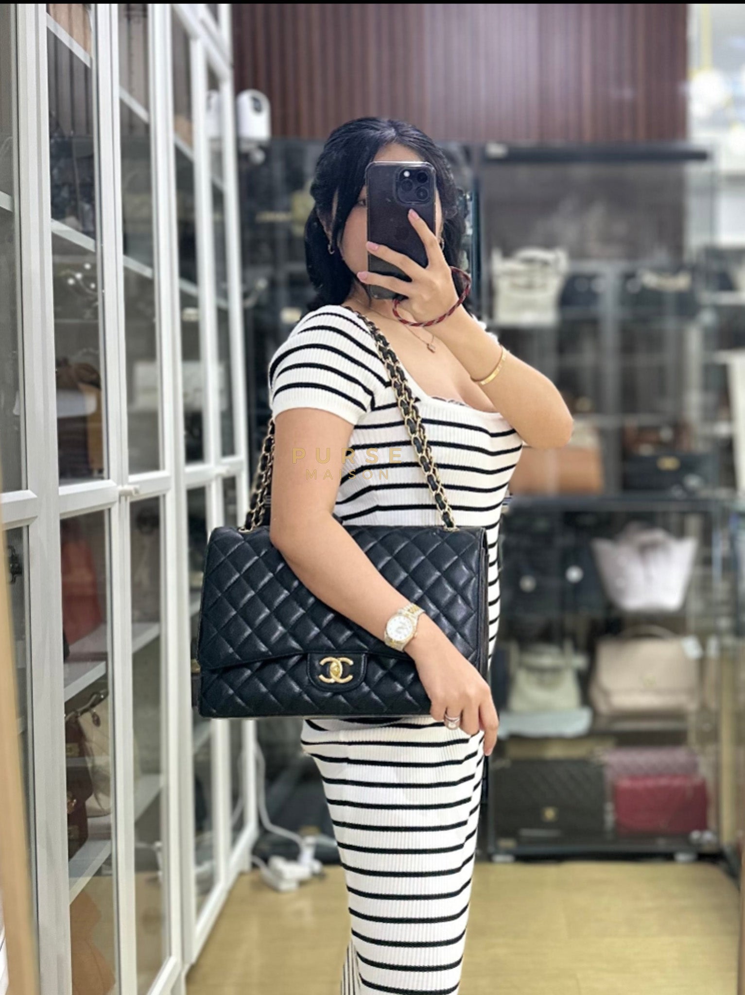 Single Flap Maxi Bag in Black Caviar Leather Gold Hardware Series 13) | Purse Maison Luxury Bags Shop
