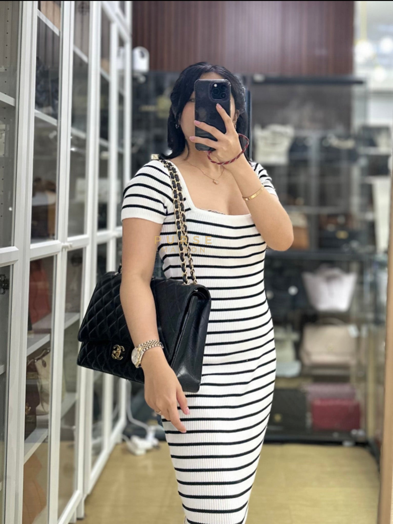 Single Flap Maxi Bag in Black Caviar Leather Gold Hardware Series 13) | Purse Maison Luxury Bags Shop