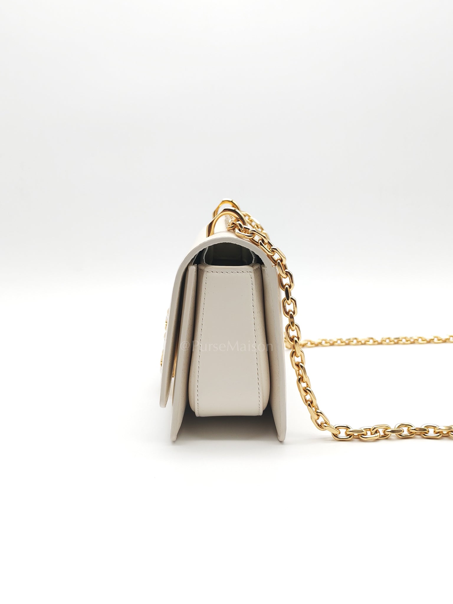 Small 4G Sliding Chain Ivory White Shoulder Bag | Purse Maison Luxury Bags Shop