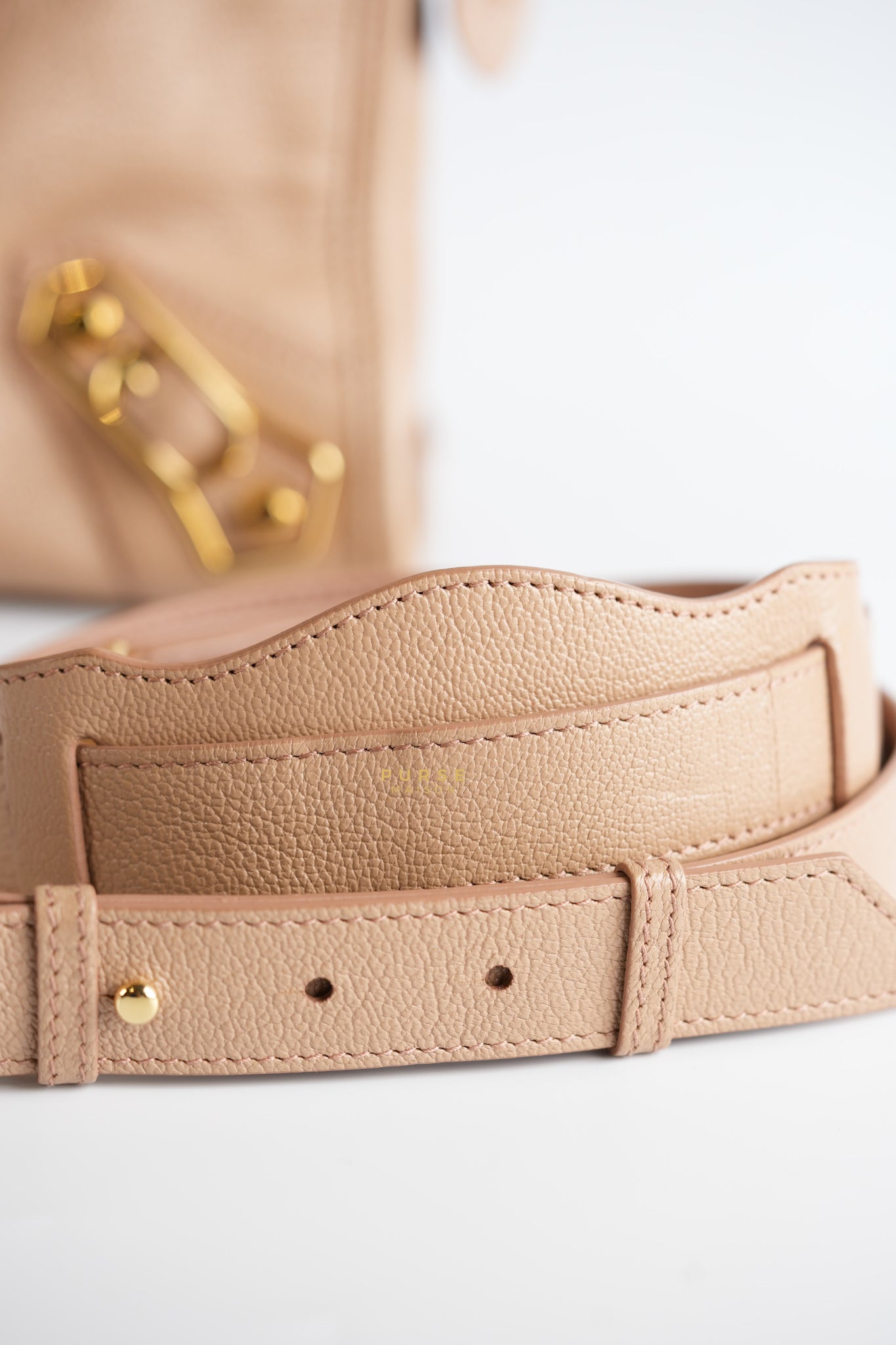 Small Classic City Sahara Beige Metallic Edge Crossbody Bag | Purse Maison Luxury Bags Shop