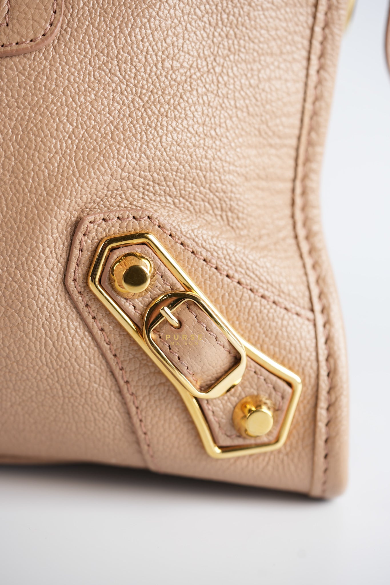 Small Classic City Sahara Beige Metallic Edge Crossbody Bag | Purse Maison Luxury Bags Shop