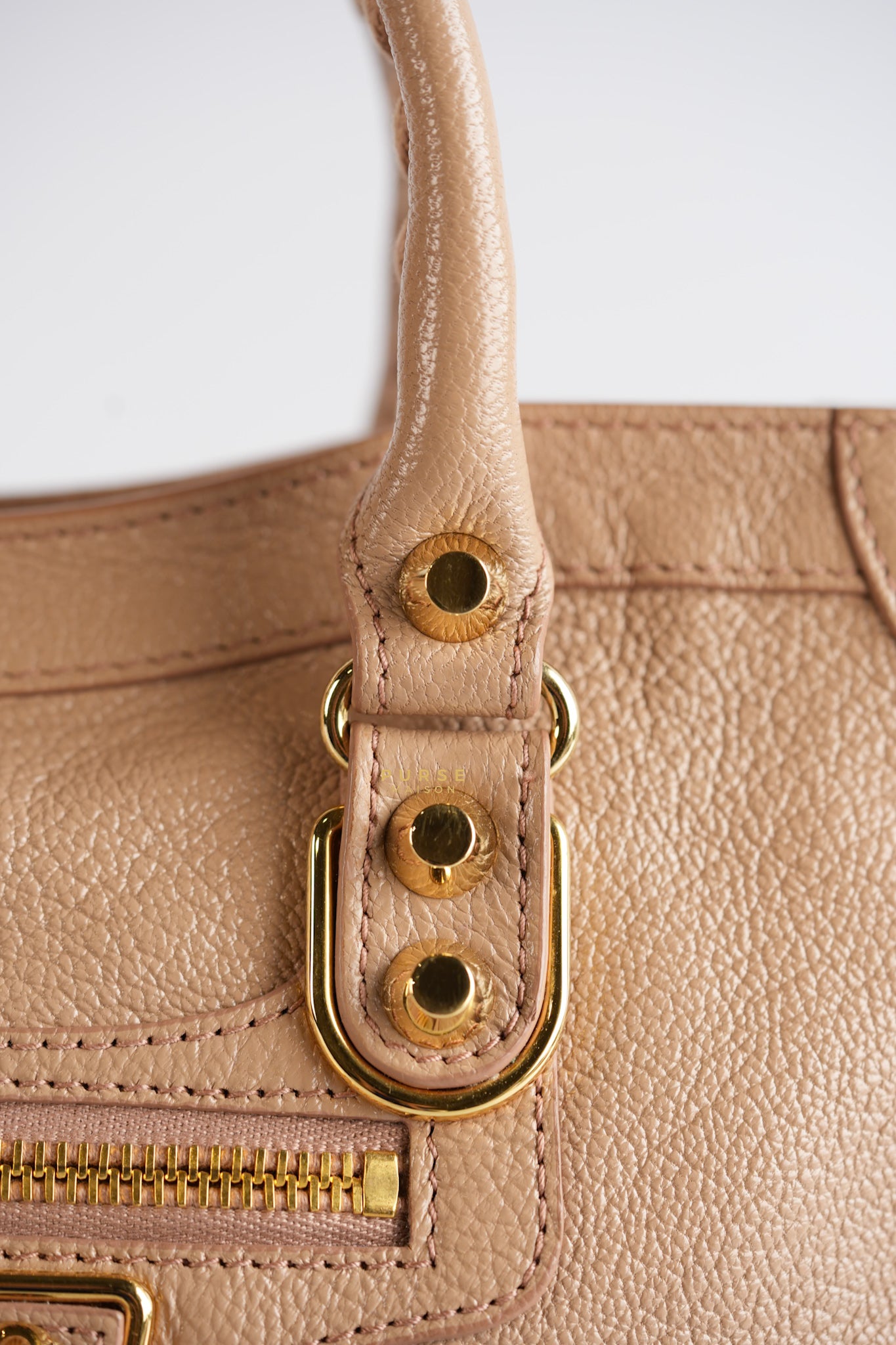 Small Classic City Sahara Beige Metallic Edge Crossbody Bag | Purse Maison Luxury Bags Shop