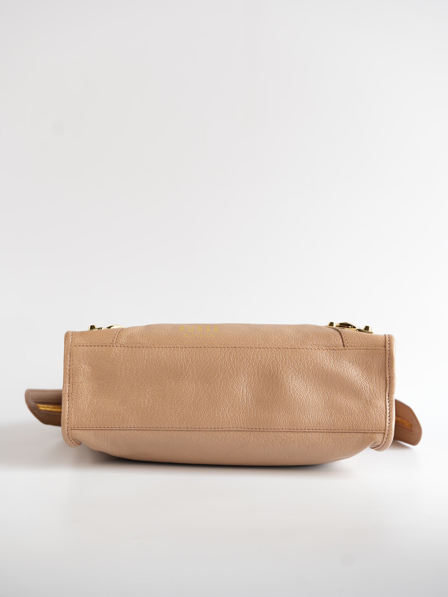 Small Classic City Sahara Beige Metallic Edge Crossbody Bag | Purse Maison Luxury Bags Shop