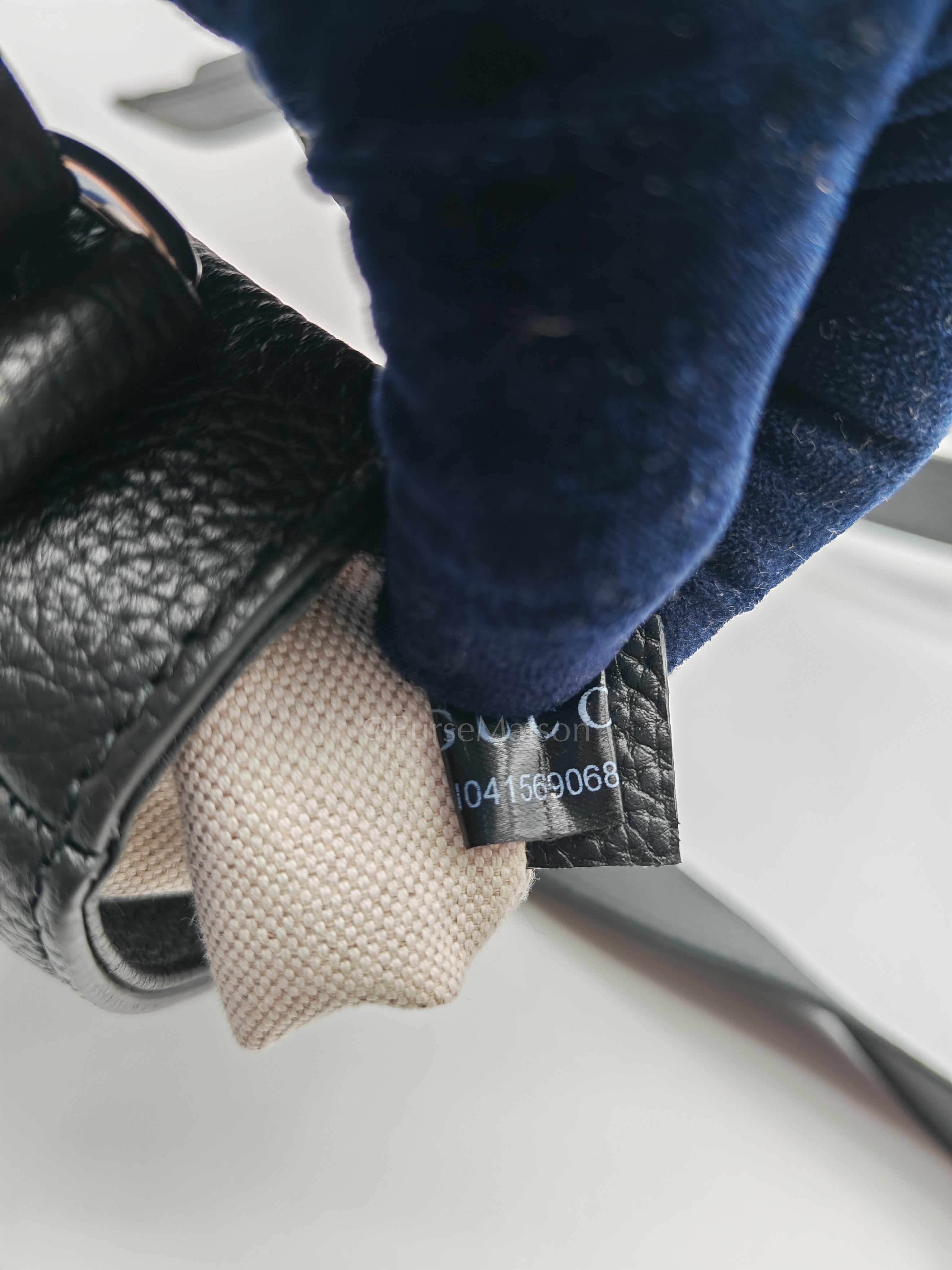 Small Jumbo GG Messenger Bag in Black Grained Calfskin Leather & Silver Hardware | Purse Maison Luxury Bags Shop