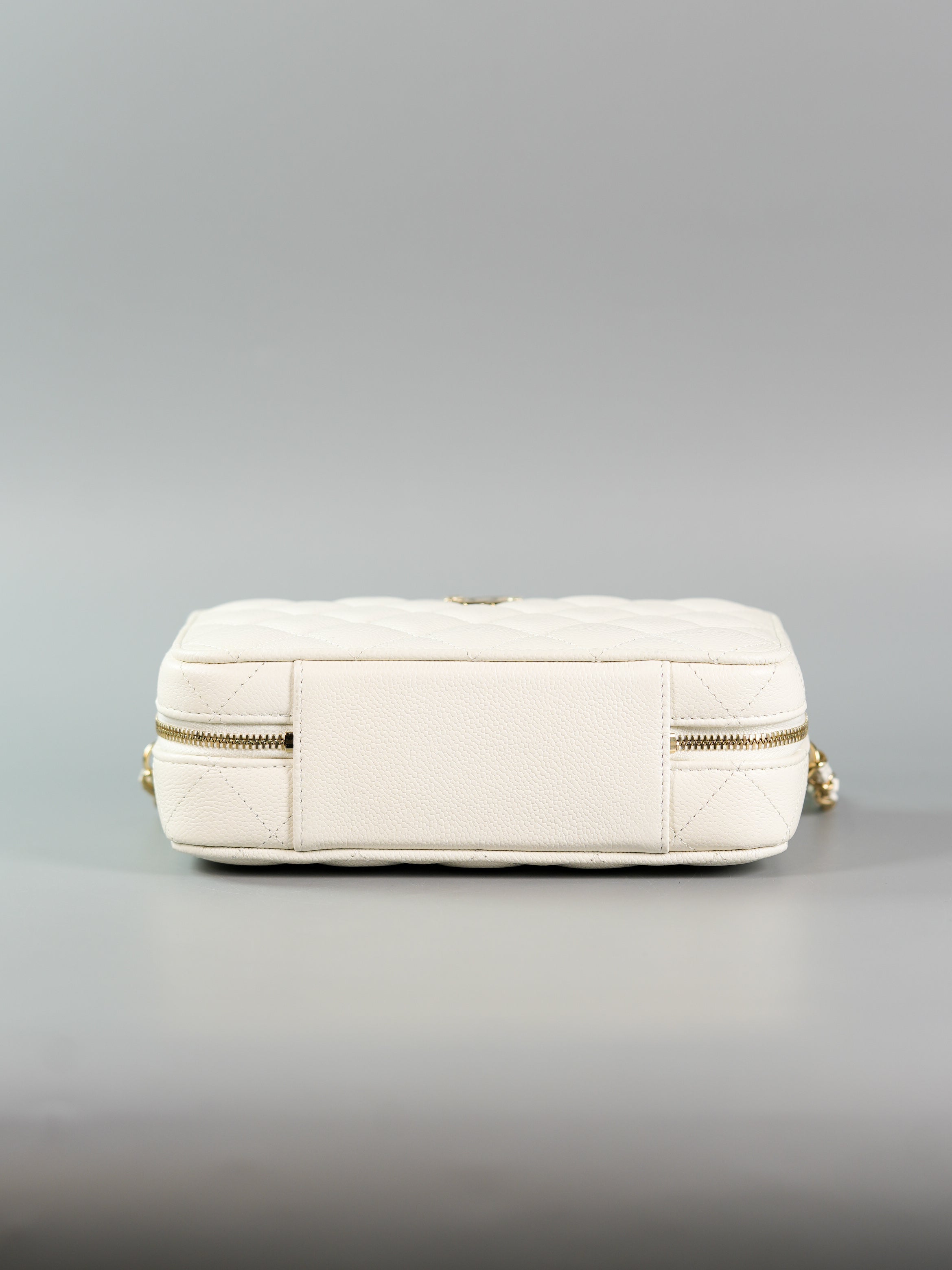 Small Vanity Case with Top Handle in White Caviar Leather & Light Gold Hardware (Microchip) | Purse Maison Luxury Bags Shop