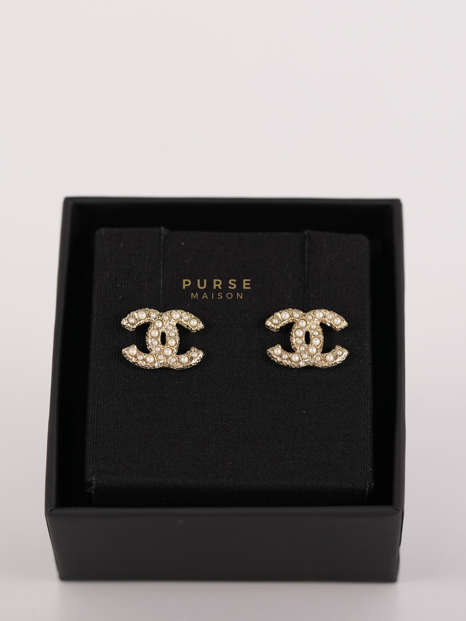 Small CC Pearl Stud Earrings in Light Gold