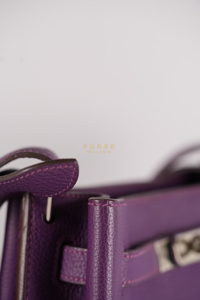 So Kelly Anemone in Togo Leather and Palladium Hardware Stamp Square R (2014) | Purse Maison Luxury Bags Shop