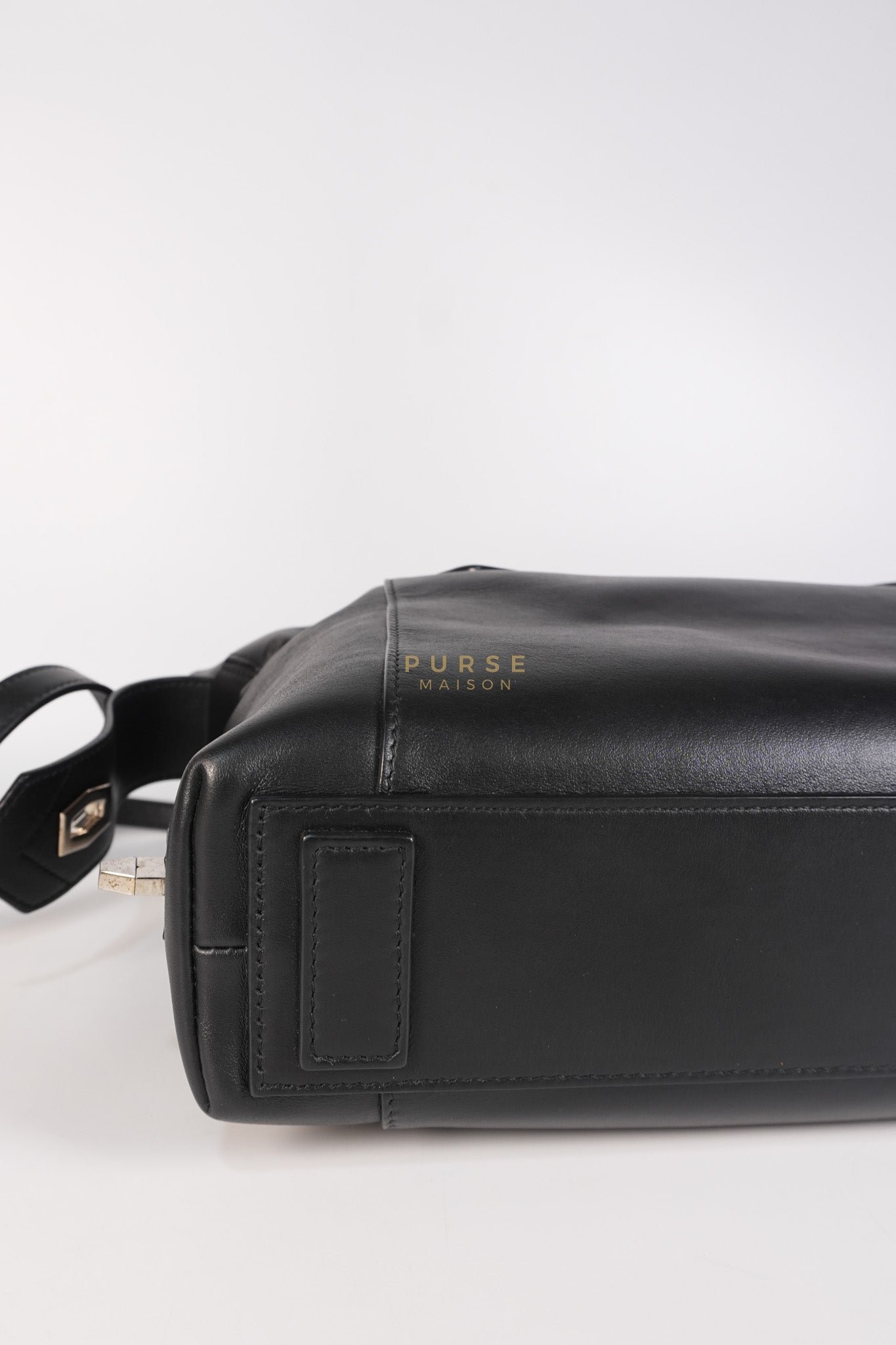 Soft Antigona Medium Tote Bag in Black Smooth Calfskin Leather | Purse Maison Luxury Bags Shop