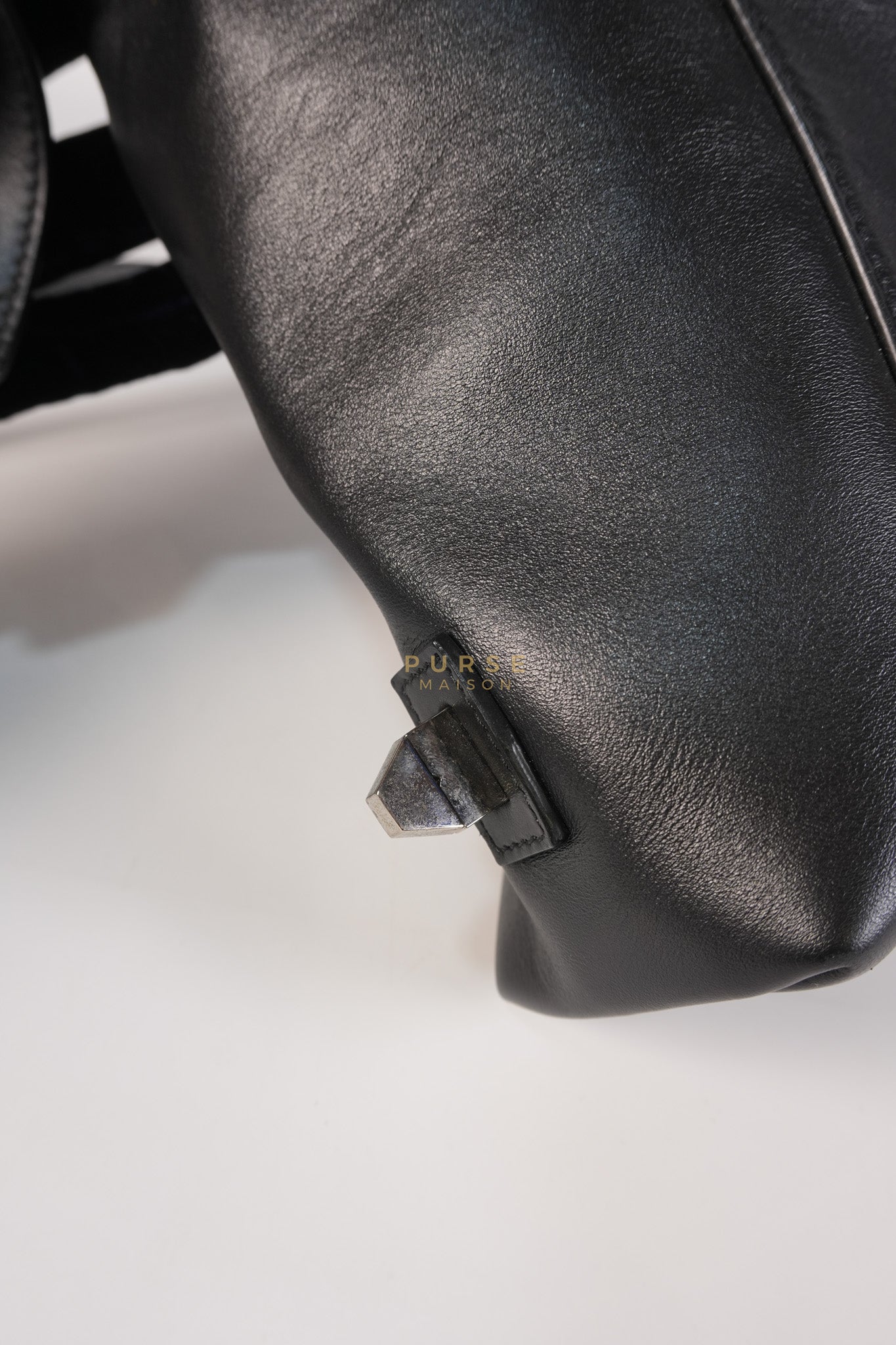 Soft Antigona Medium Tote Bag in Black Smooth Calfskin Leather | Purse Maison Luxury Bags Shop