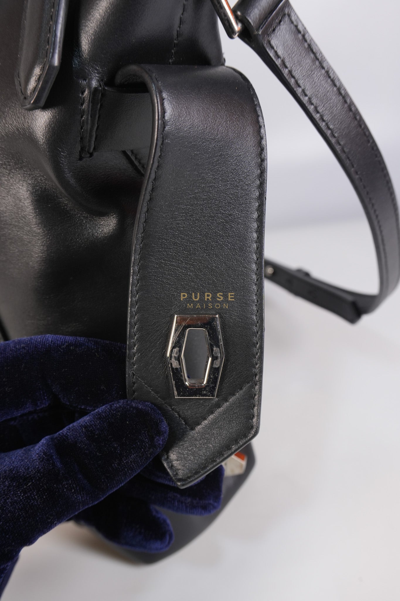 Soft Antigona Medium Tote Bag in Black Smooth Calfskin Leather | Purse Maison Luxury Bags Shop