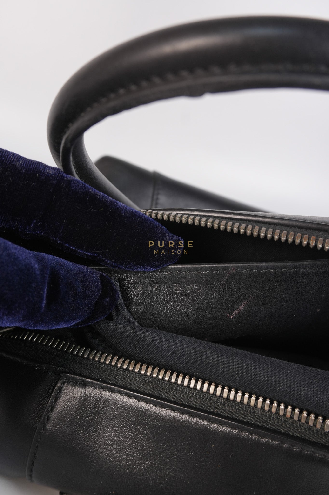 Soft Antigona Medium Tote Bag in Black Smooth Calfskin Leather | Purse Maison Luxury Bags Shop