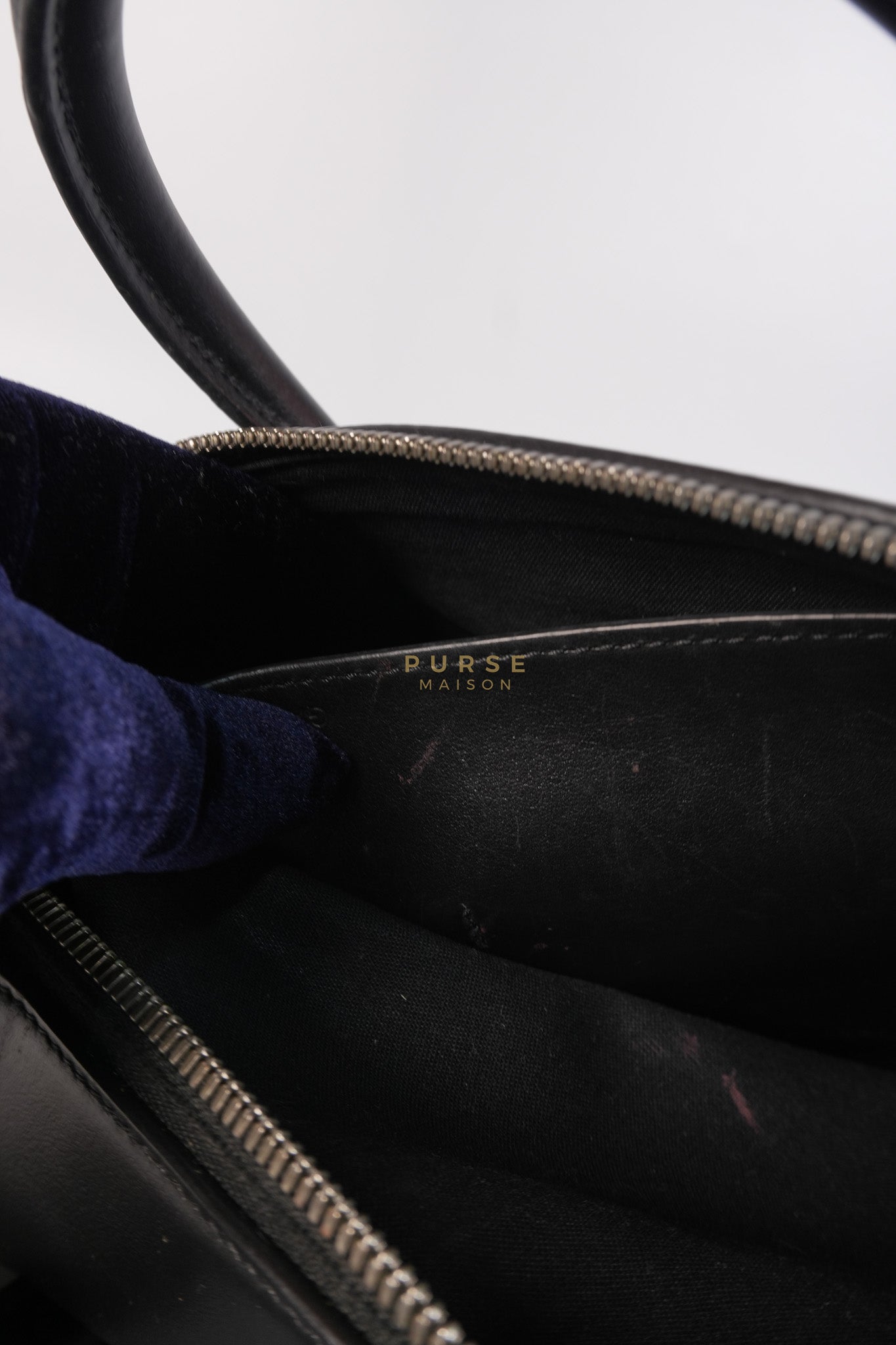 Soft Antigona Medium Tote Bag in Black Smooth Calfskin Leather | Purse Maison Luxury Bags Shop