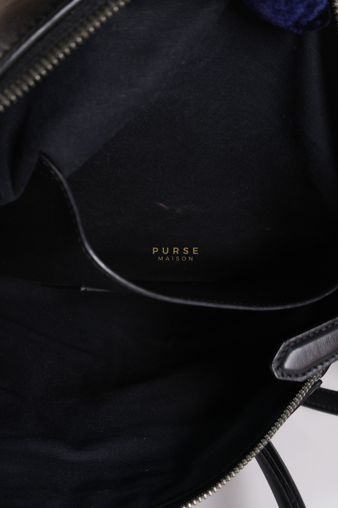 Soft Antigona Medium Tote Bag in Black Smooth Calfskin Leather | Purse Maison Luxury Bags Shop