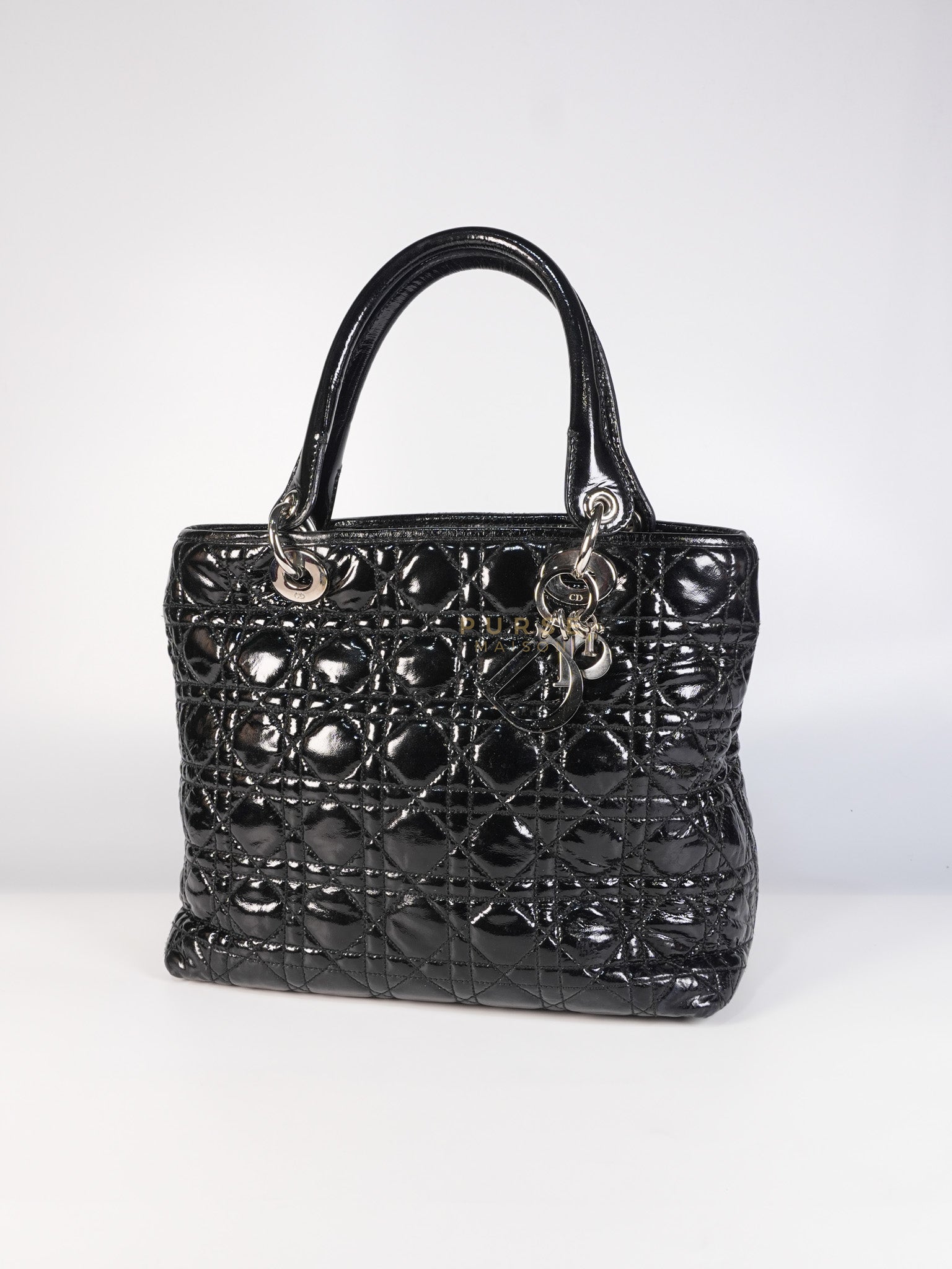 Soft Cannage Black in Patent Leather and Silver Hardware | Purse Maison Luxury Bags Shop