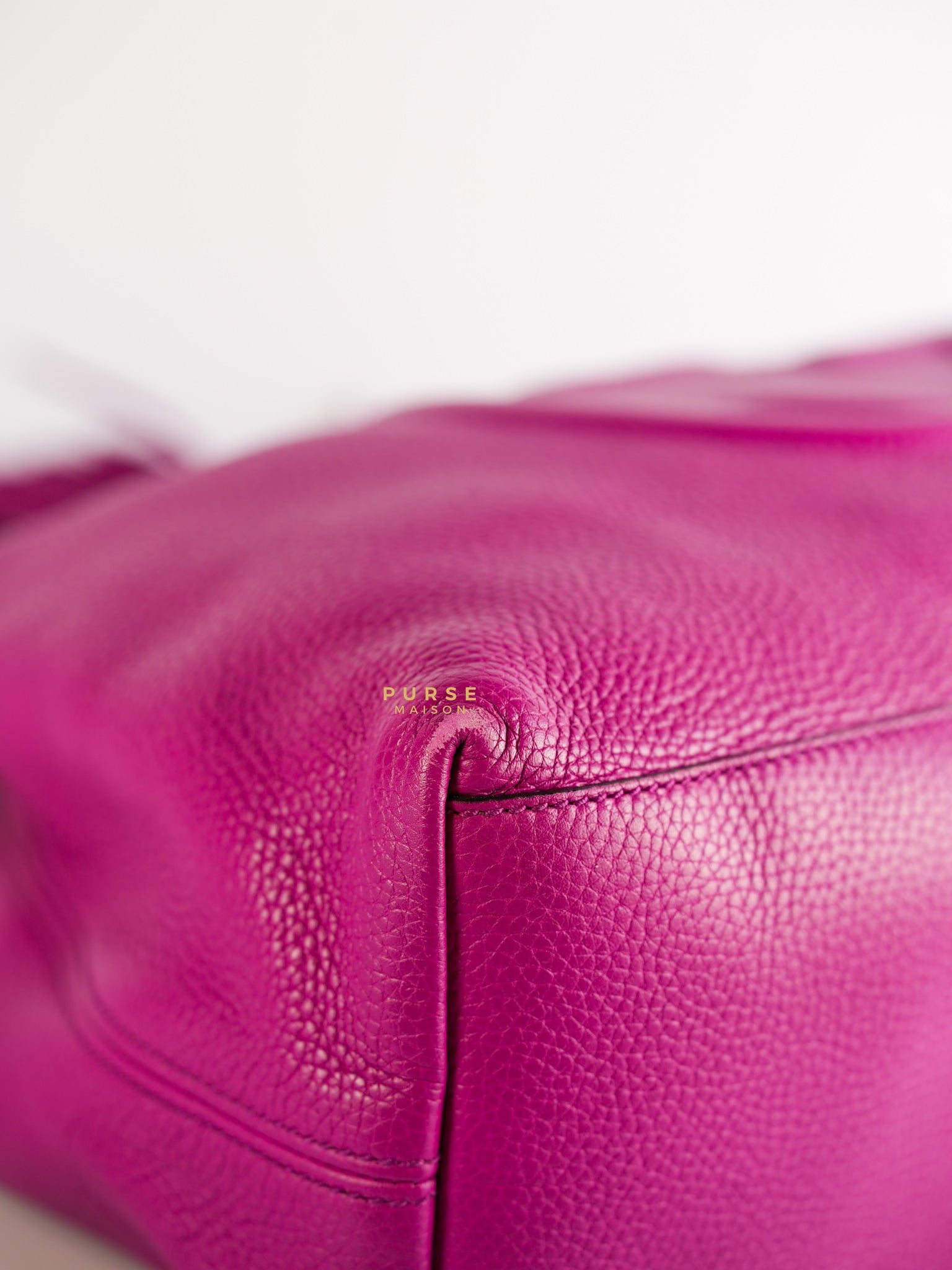 Soho Chain Fuchsia Pink Pebbles Leather Tote | Purse Maison Luxury Bags Shop