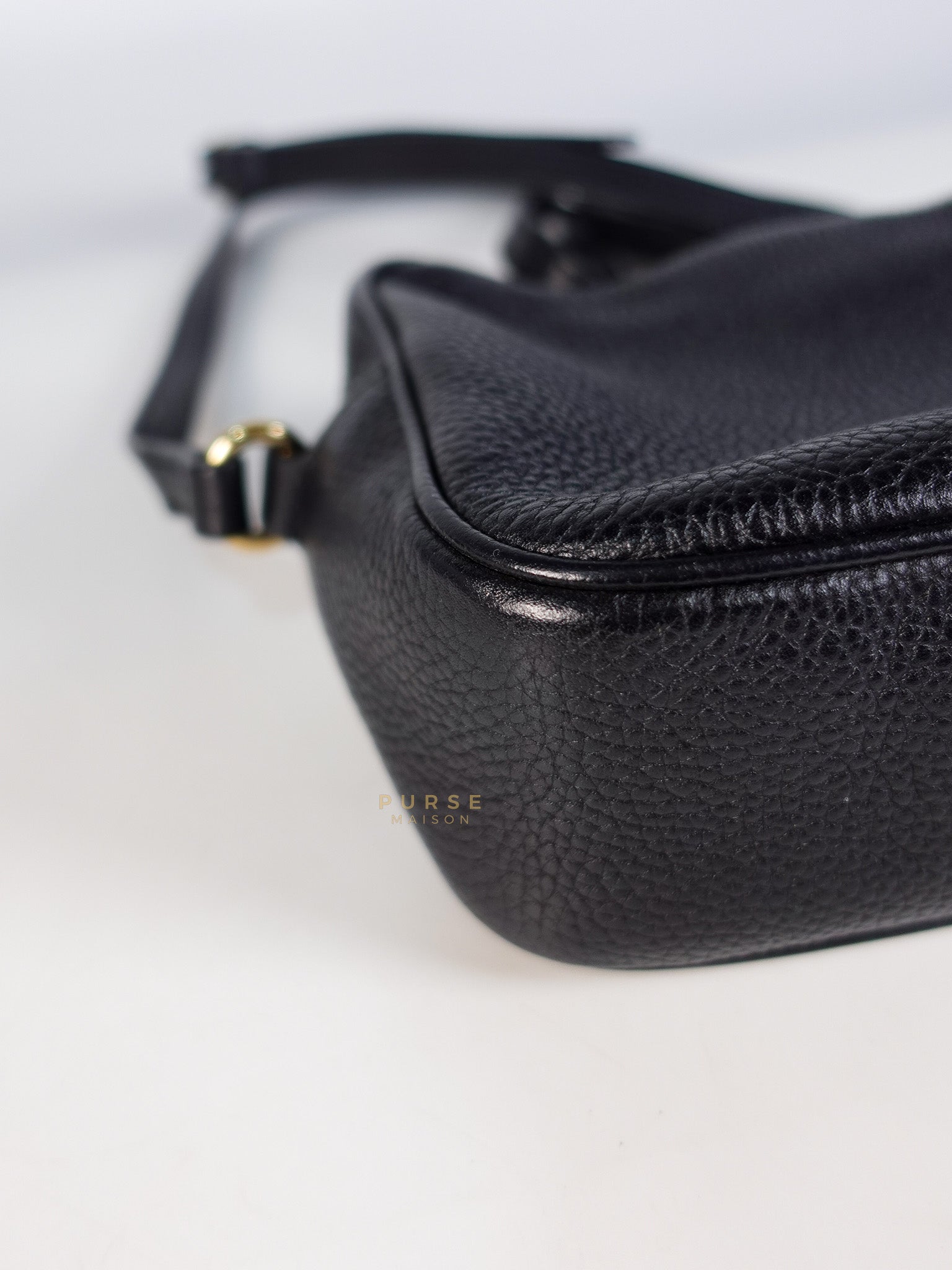 Soho Shoulder Bag Small in Black Gold Hardware | Purse Maison Luxury Bags Shop