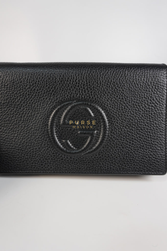 Soho Wallet on Chain in Black Calfskin Leather & Gold Hardware | Purse Maison Luxury Bags Shop