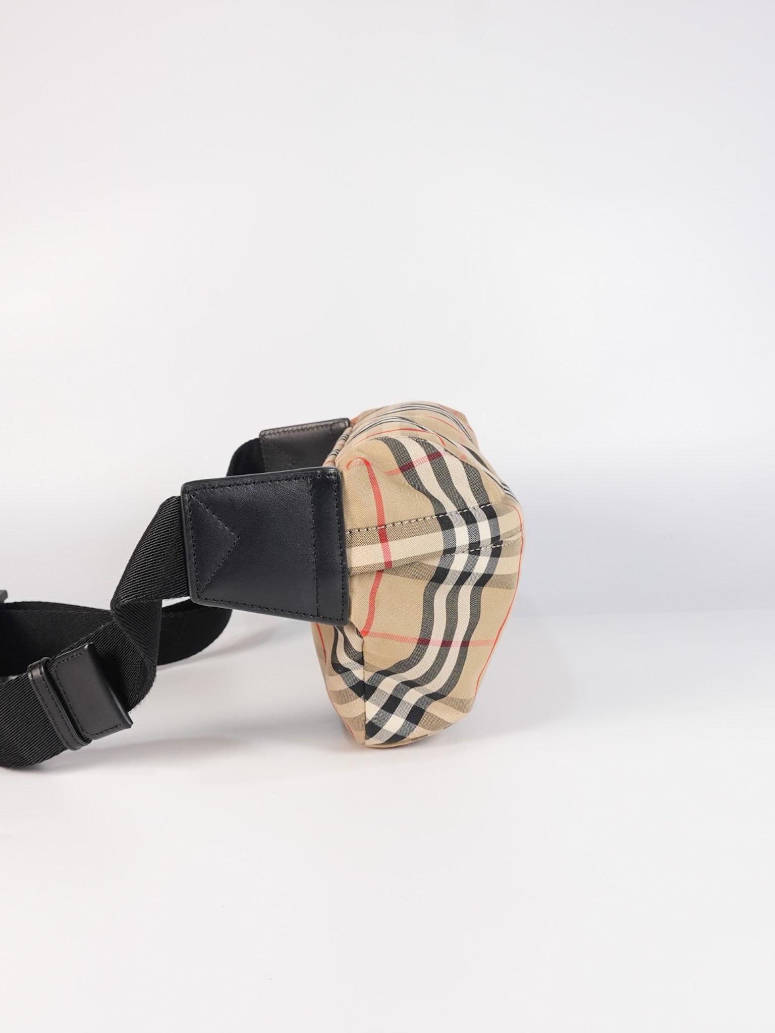 Sonny Vintage Belt Bag in Archive Beige | Purse Maison Luxury Bags Shop