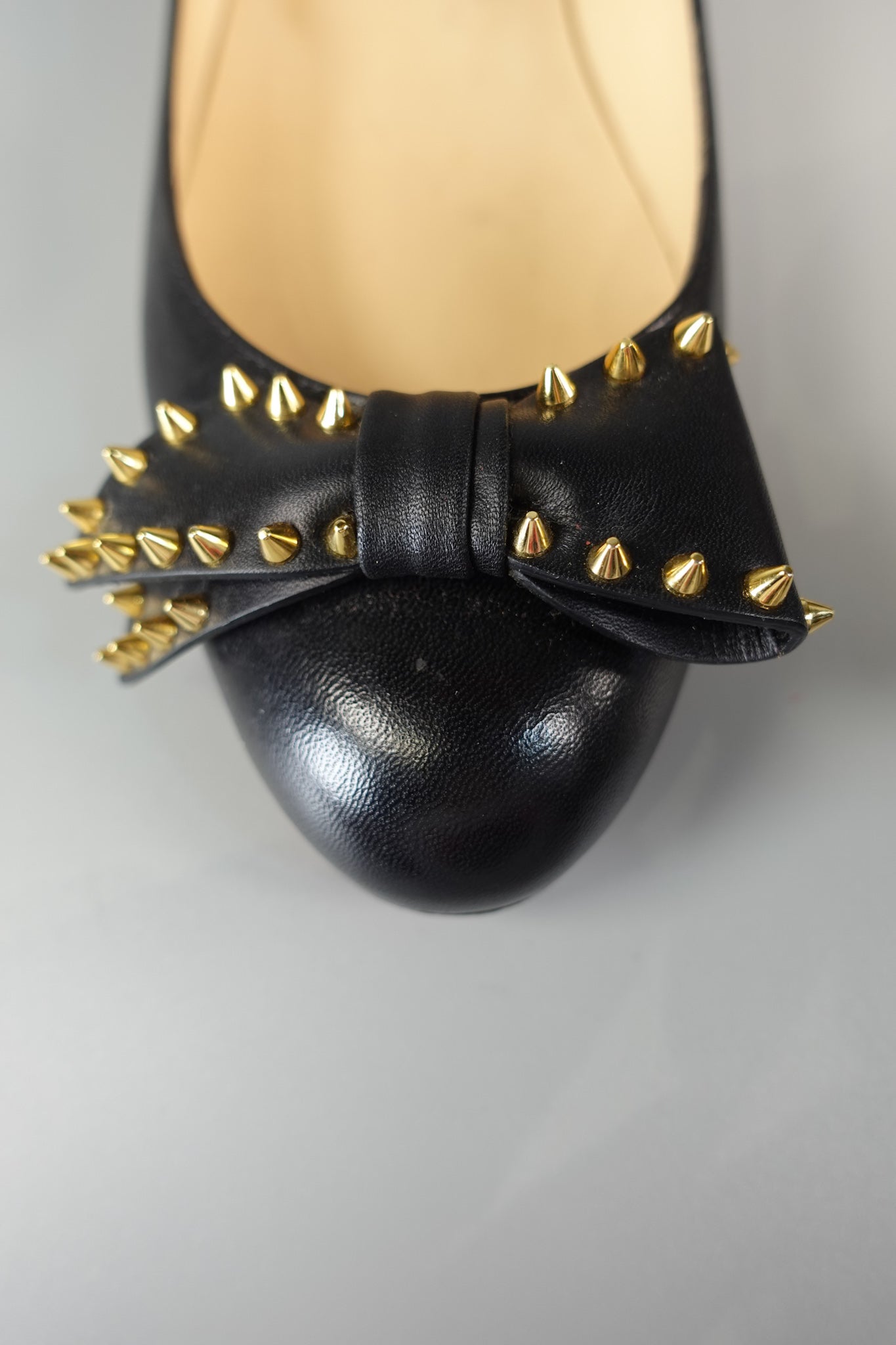 Spike Bow in Black Leather Ballerina Size 39 (26cm) | Purse Maison Luxury Bags Shop