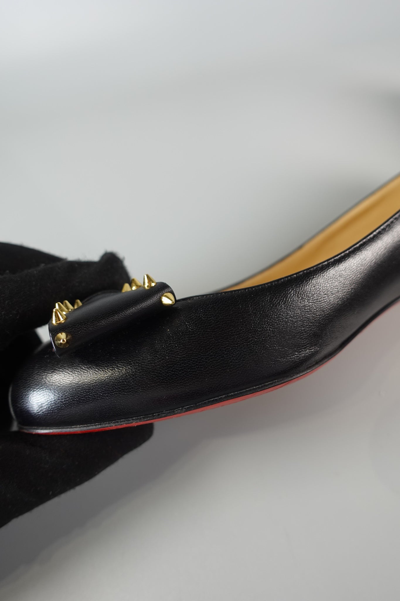 Spike Bow in Black Leather Ballerina Size 39 (26cm) | Purse Maison Luxury Bags Shop