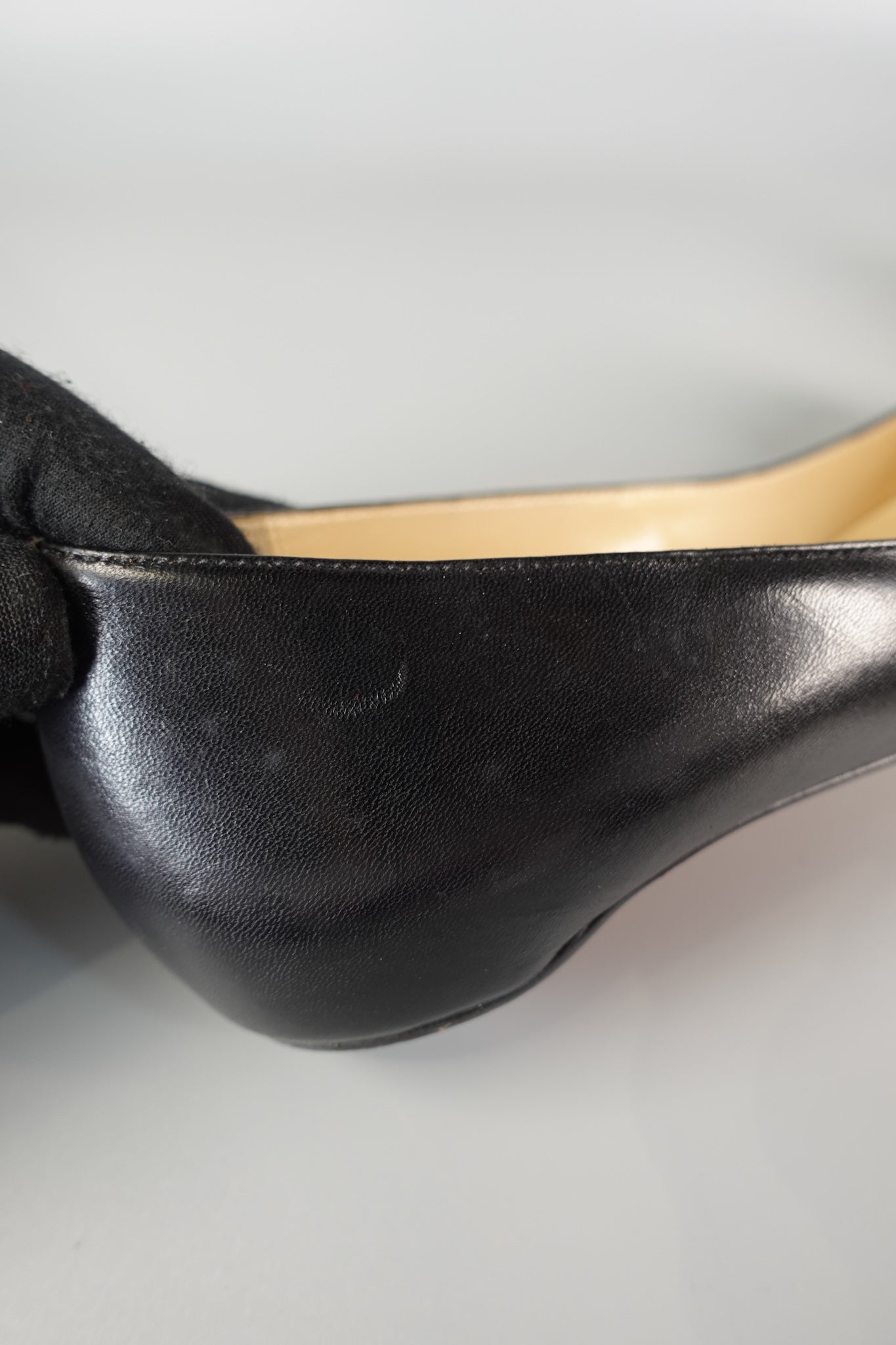 Spike Bow in Black Leather Ballerina Size 39 (26cm) | Purse Maison Luxury Bags Shop