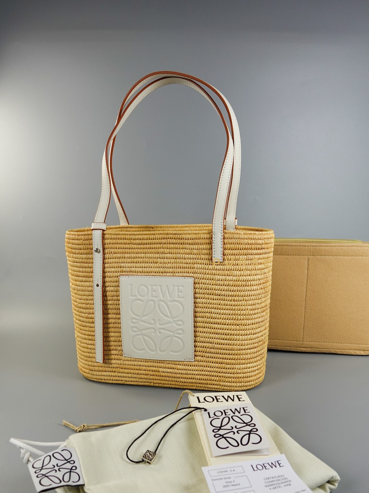 Square Basket Bag in Raffia and Calfskin (Natural/White) | Purse Maison Luxury Bags Shop