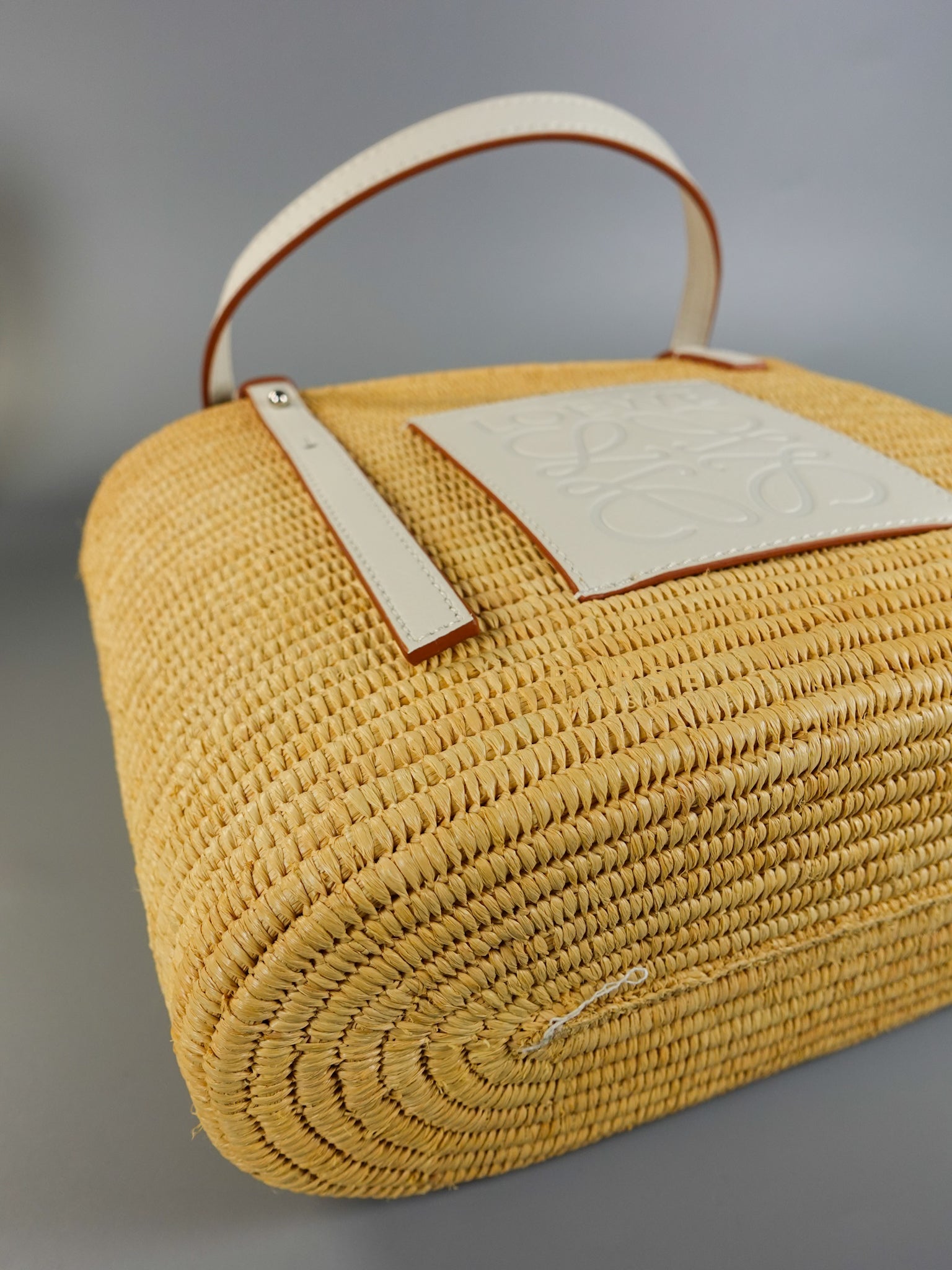 Square Basket Bag in Raffia and Calfskin (Natural/White) | Purse Maison Luxury Bags Shop