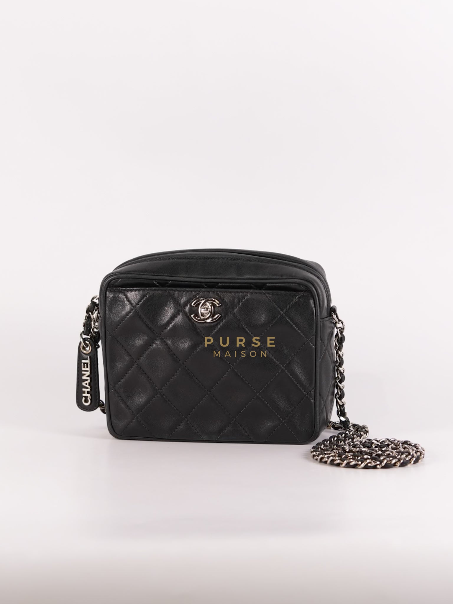 Square Camera Bag Vintage Quilted Lambskin Leather and Silver Hardware Series 4 | Purse Maison Luxury Bags Shop