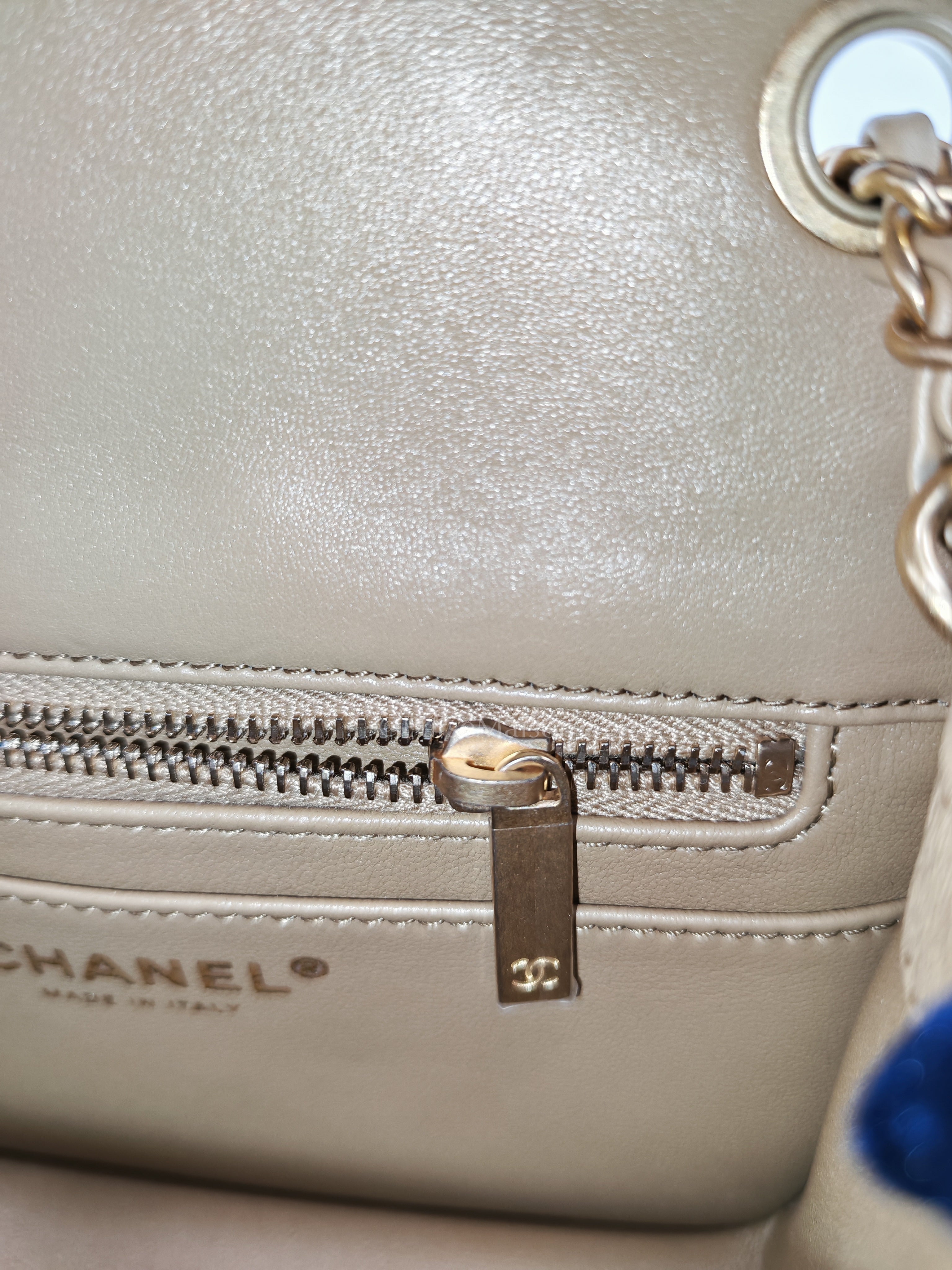 Square Mini Pearl Crush in Beige Lambskin Leather and Aged Gold Hardware (Microchip) | Purse Maison Luxury Bags Shop